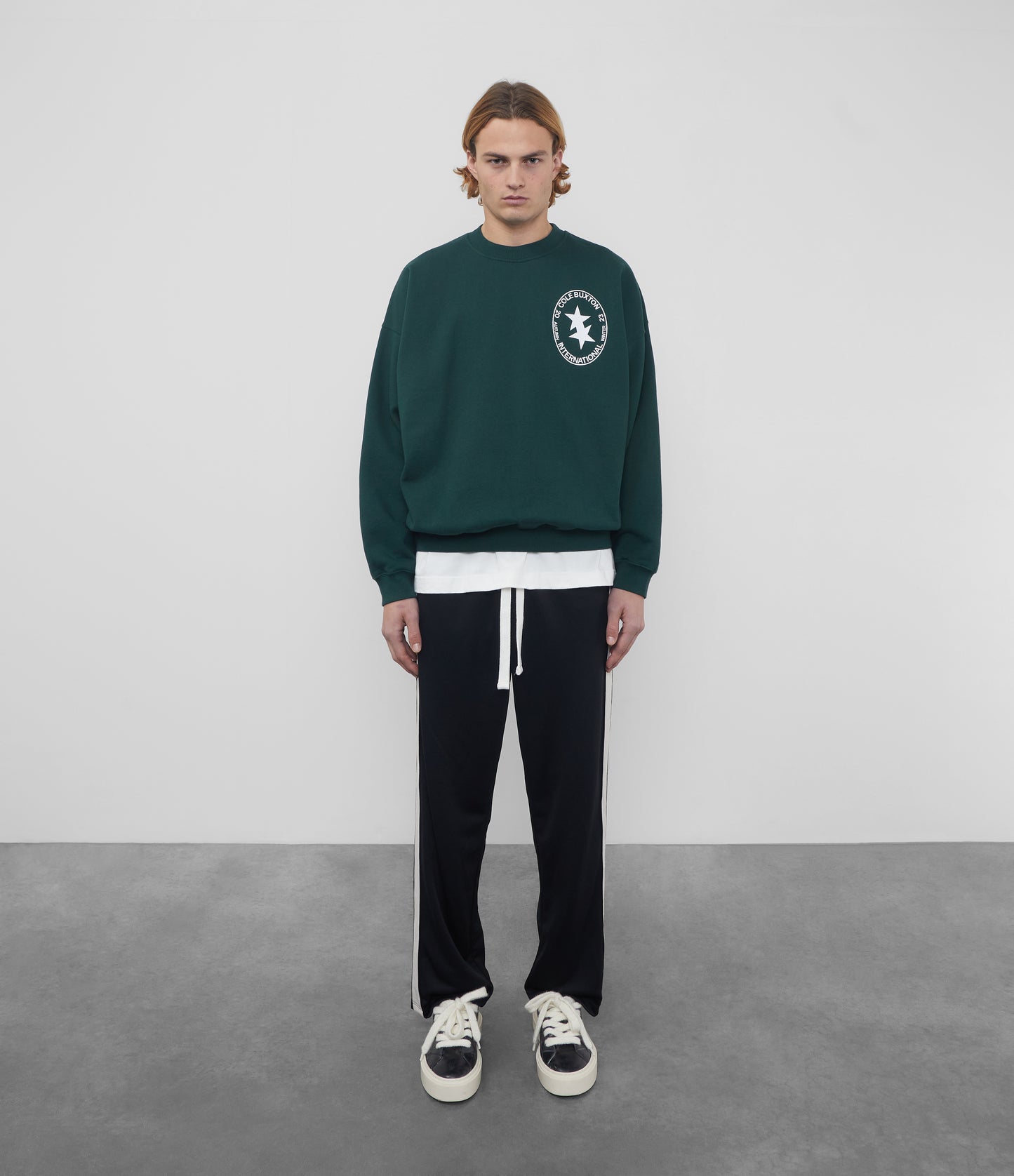CB INTERNATIONAL CREST SWEATSHIRT