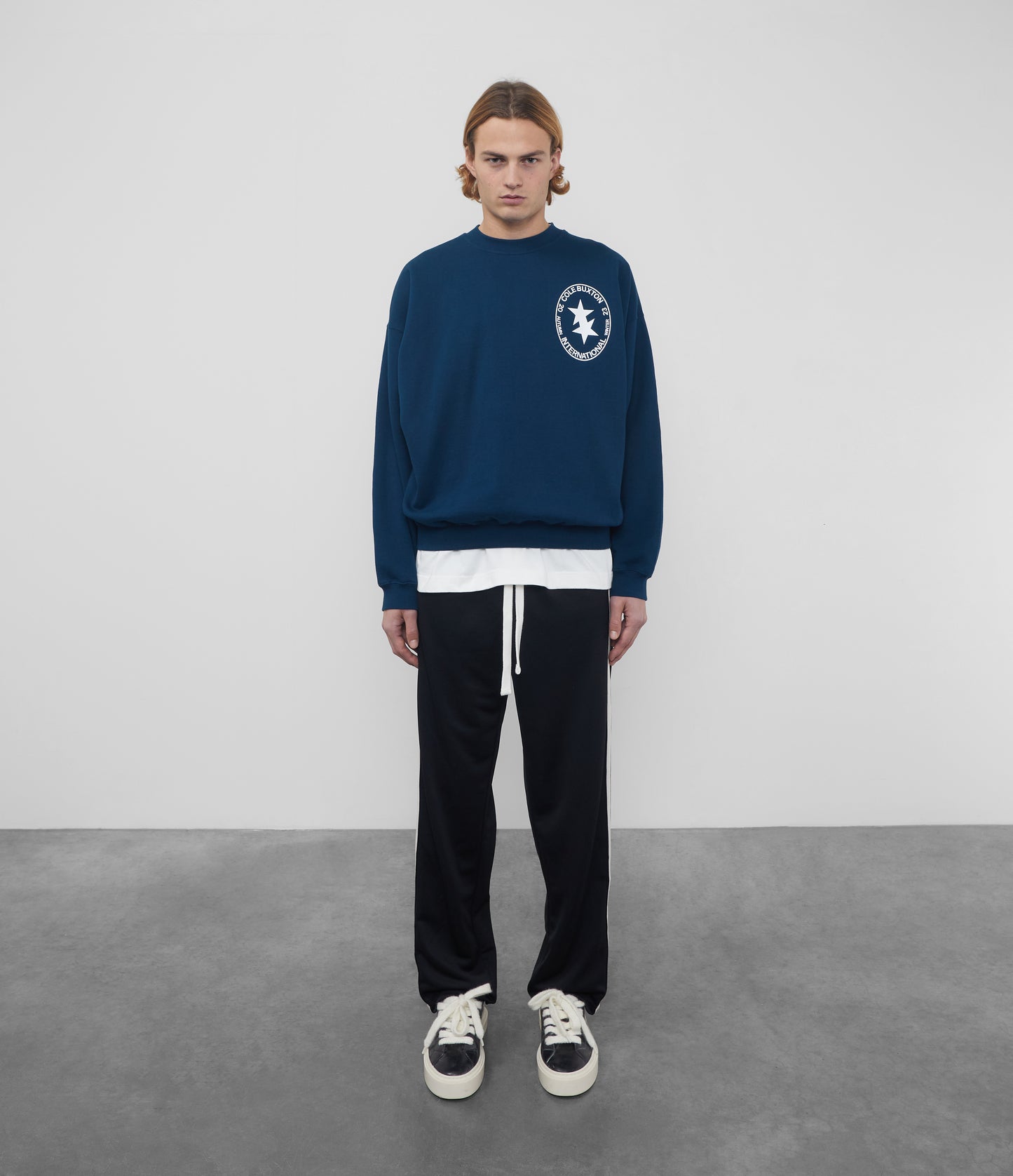 CB INTERNATIONAL CREST SWEATSHIRT