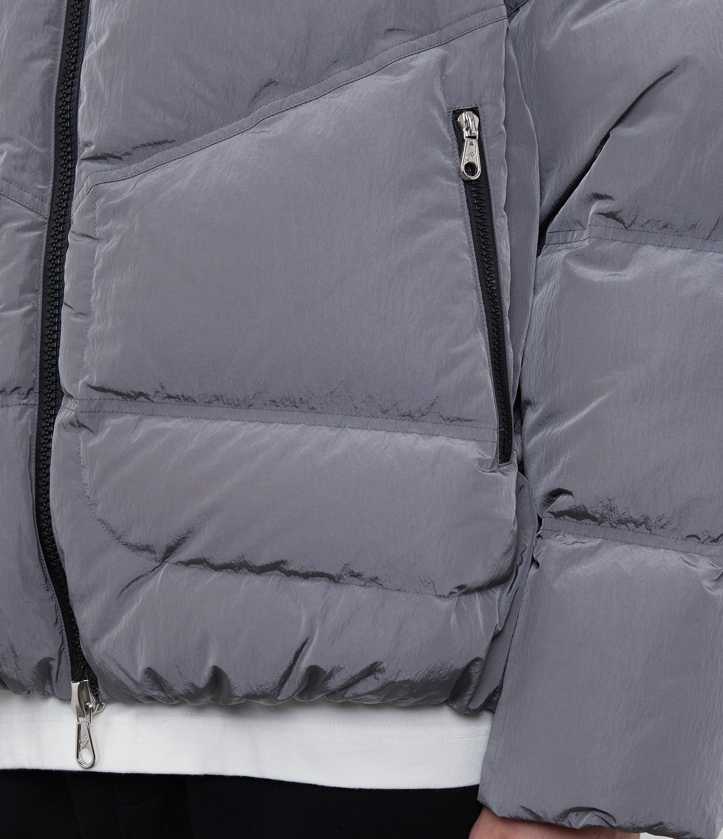 NYLON HOODED INSULATED JACKET