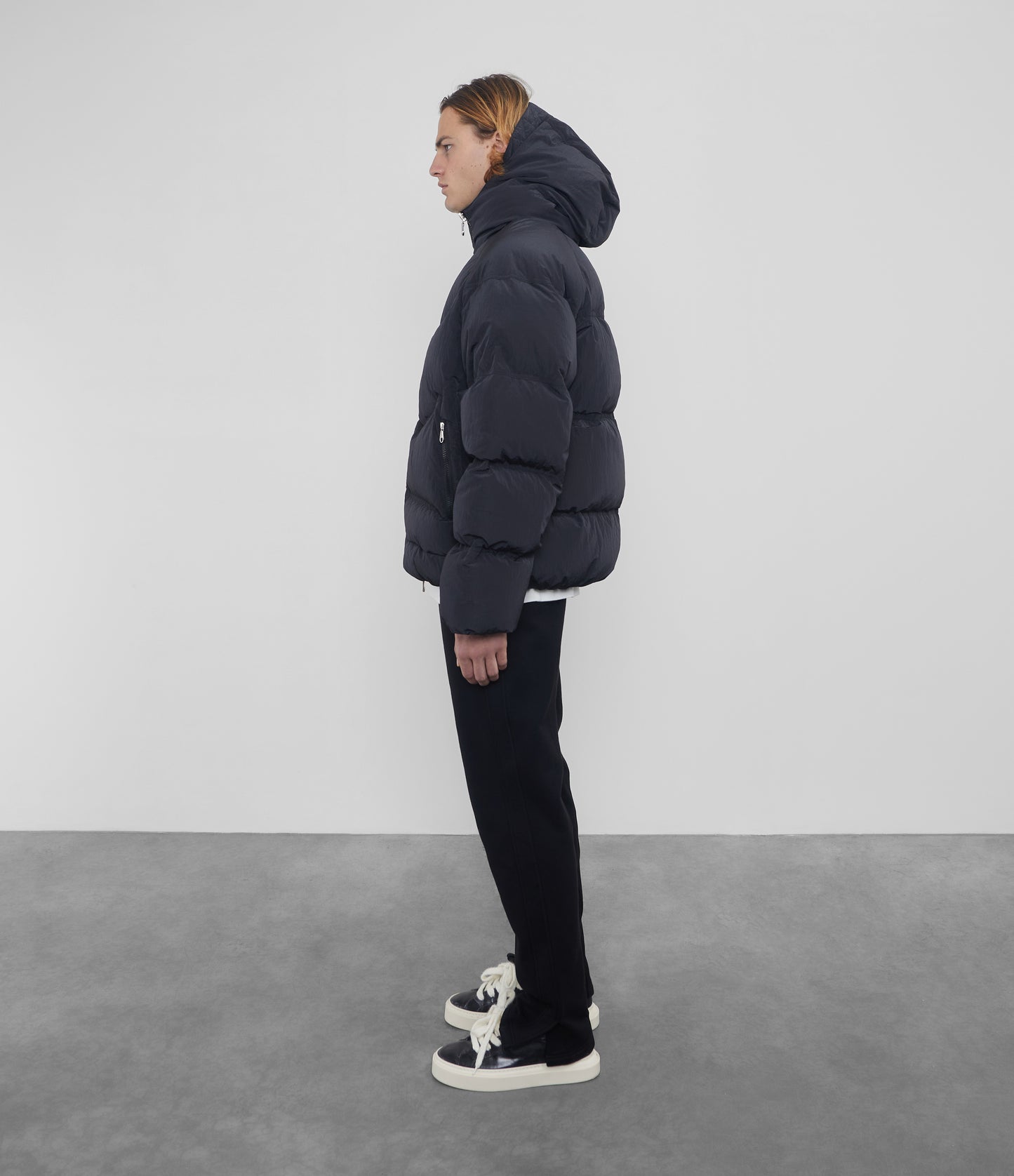 NYLON HOODED INSULATED JACKET