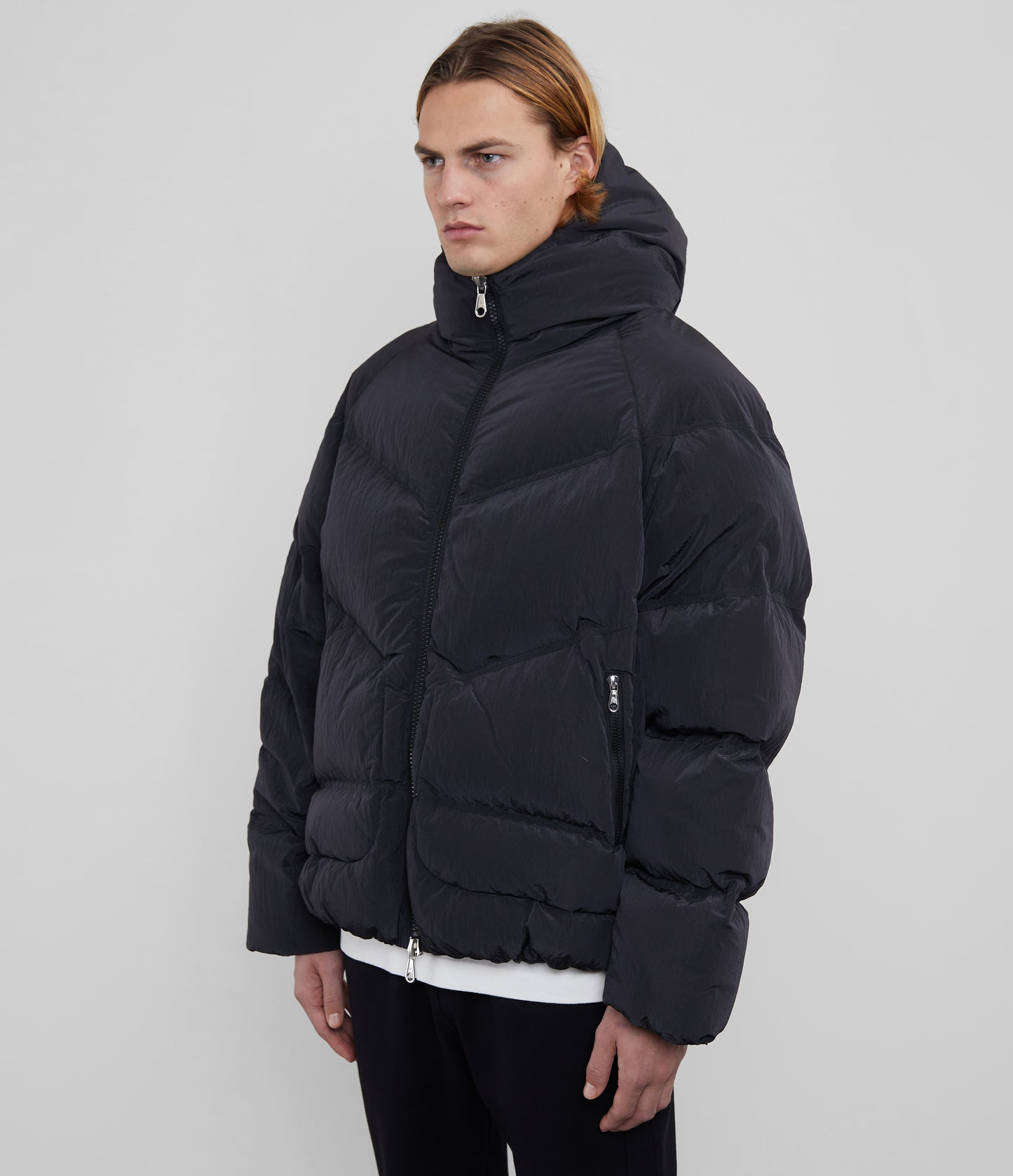 NYLON HOODED INSULATED JACKET