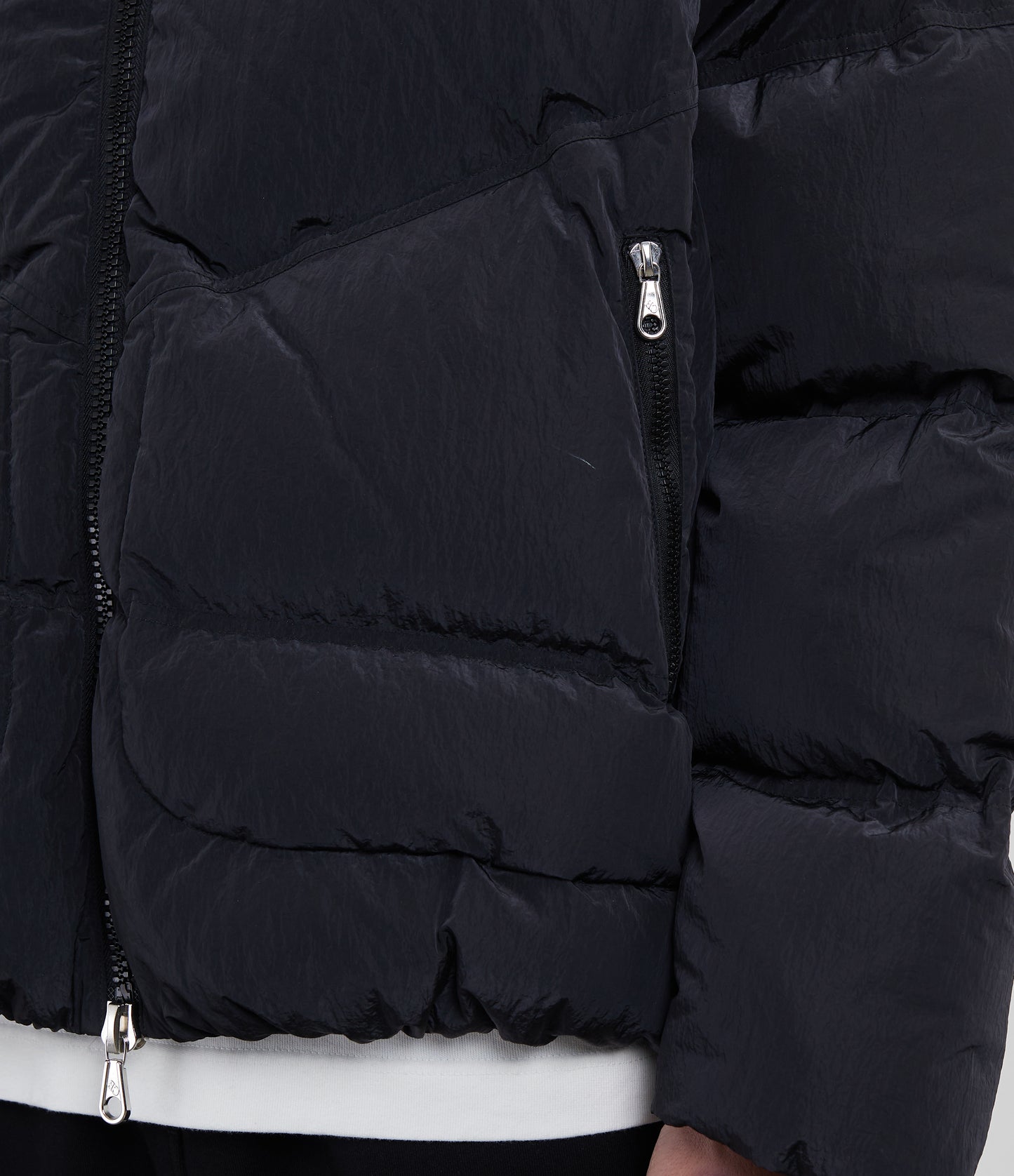 NYLON HOODED INSULATED JACKET