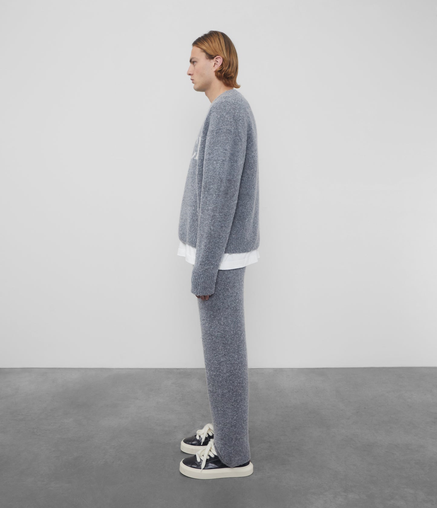 CB LOGO KNIT SWEATER