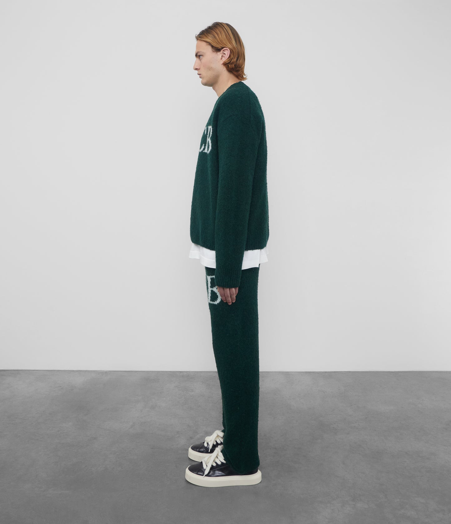 CB LOGO KNIT SWEATER