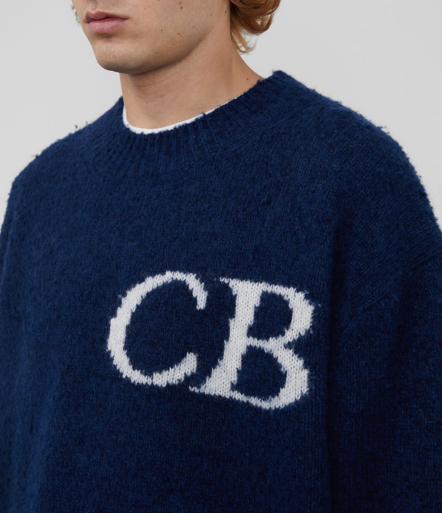 CB LOGO KNIT SWEATER