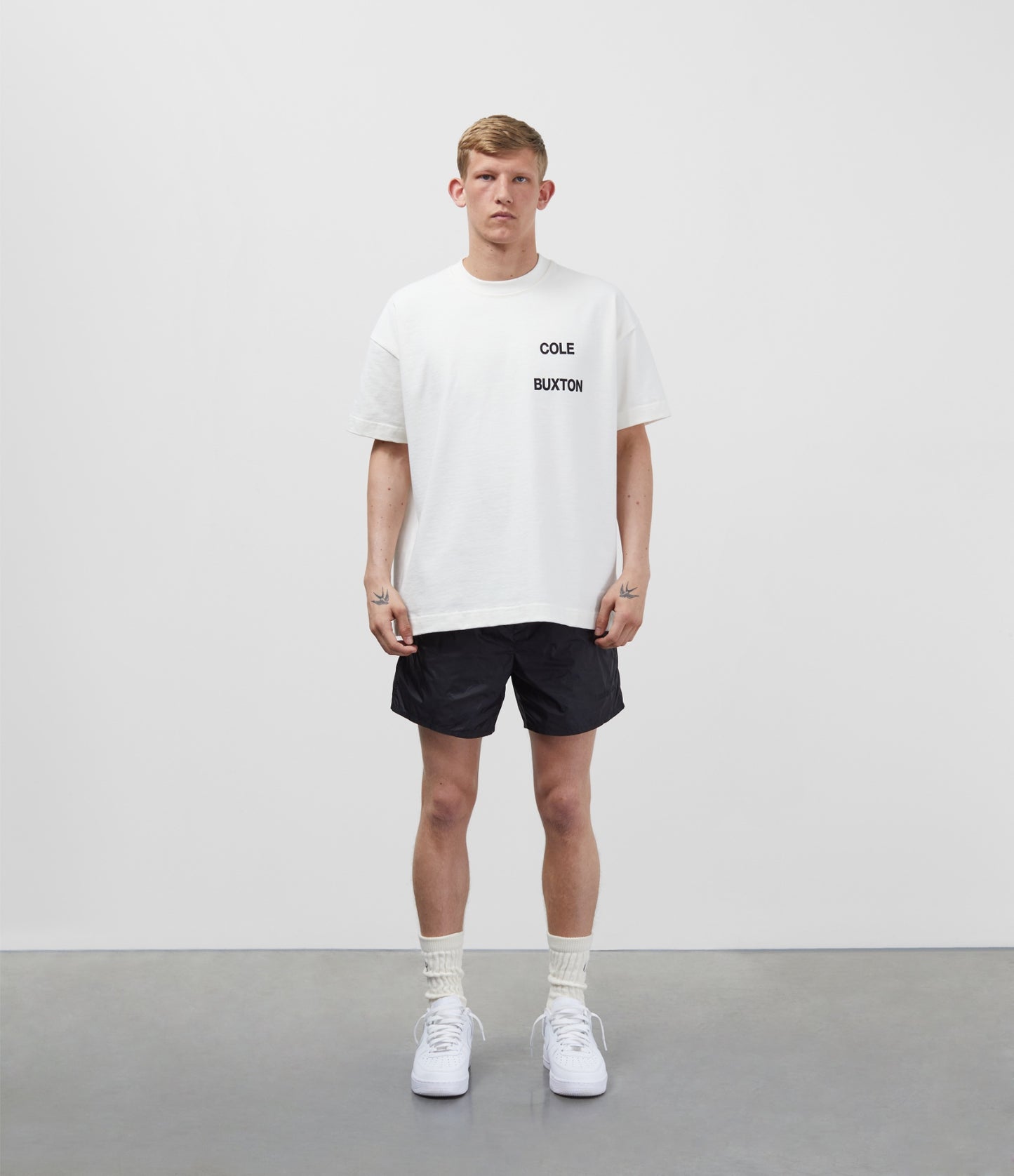 STACKED LOGO T-SHIRT