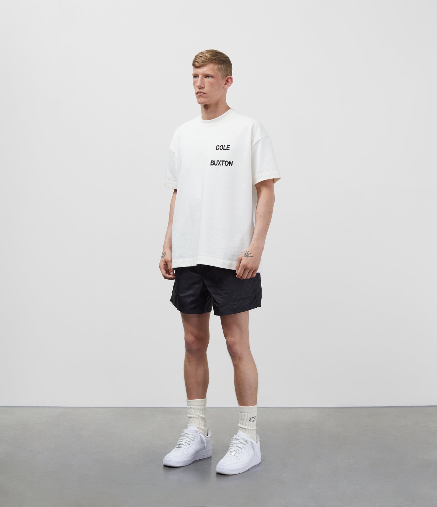 STACKED LOGO T-SHIRT