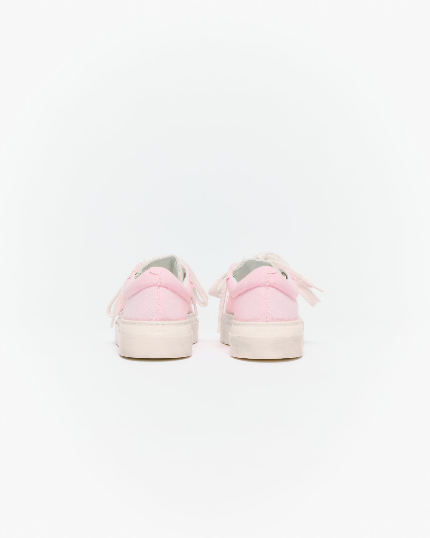 THE VINTAGE WILSON SNEAKER