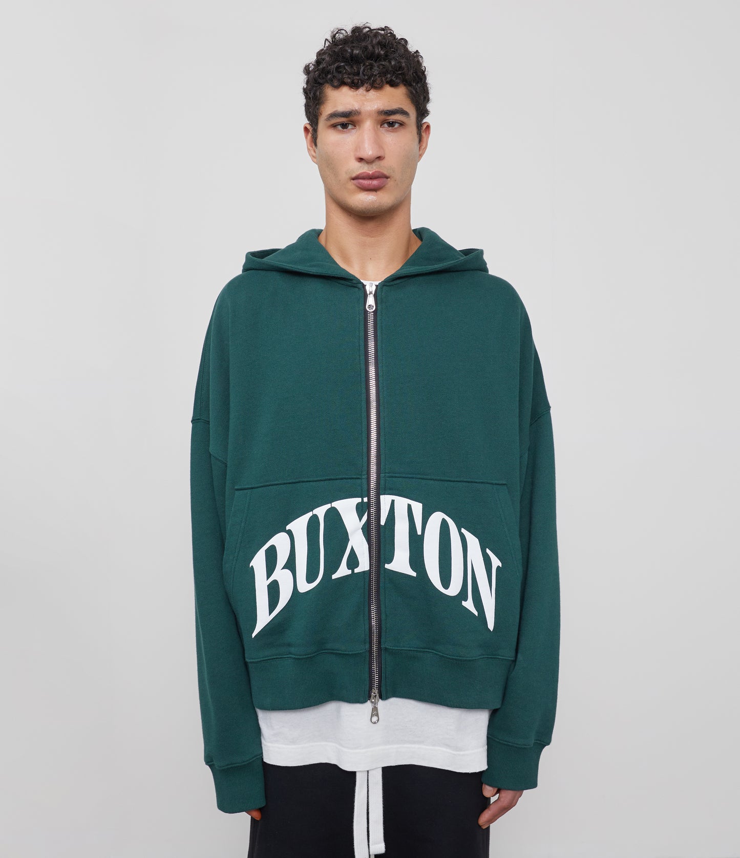 CB CROPPED LOGO ZIP HOODIE