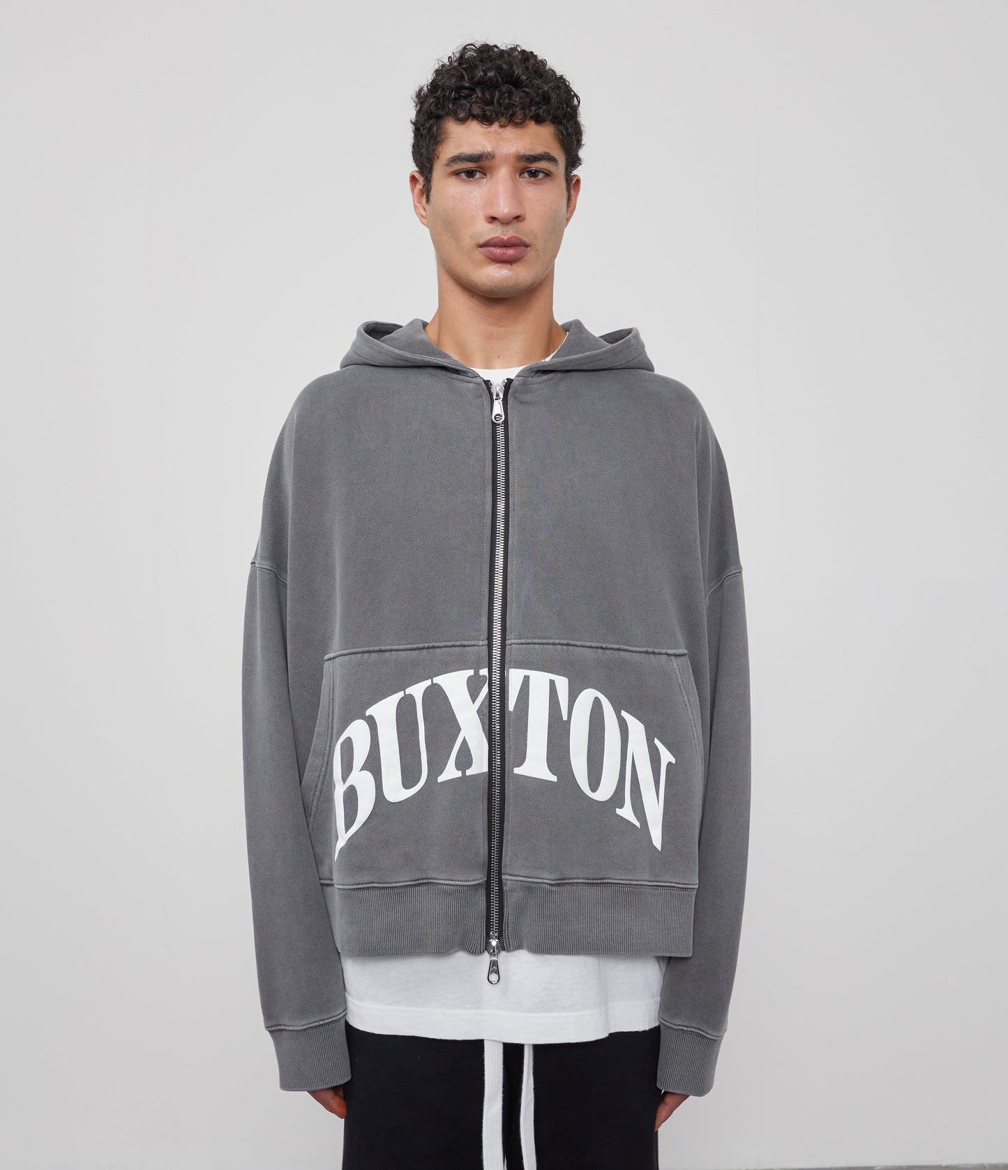 CB CROPPED LOGO ZIP HOODIE