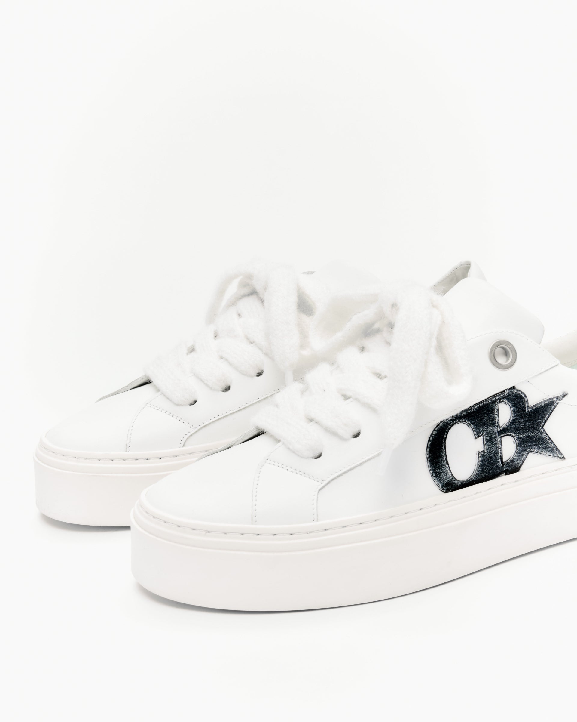 THE CB STAR SNEAKER