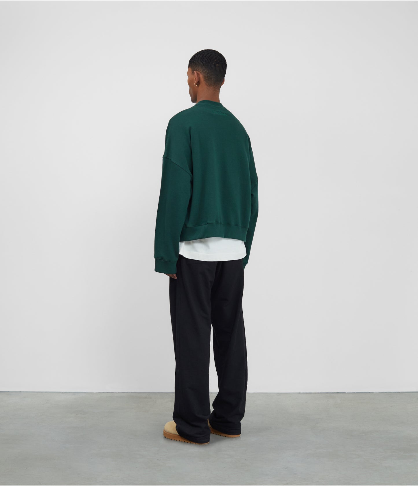 CB CROPPED SWEATSHIRT