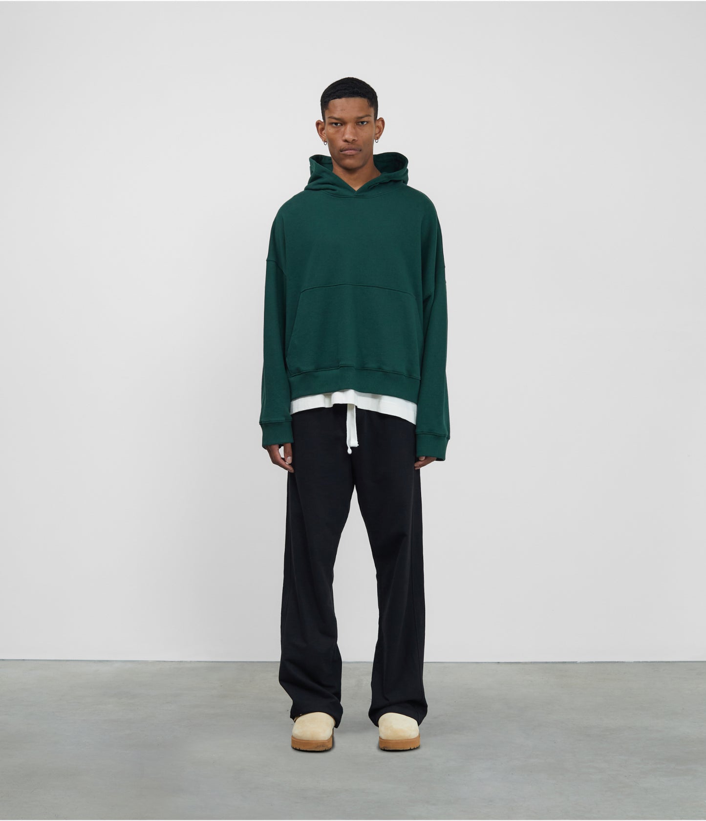 CB CROPPED HOODIE