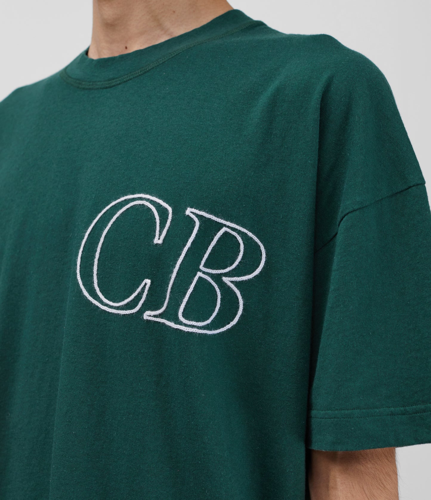 CB ITALIC OUTLINE T-SHIRT