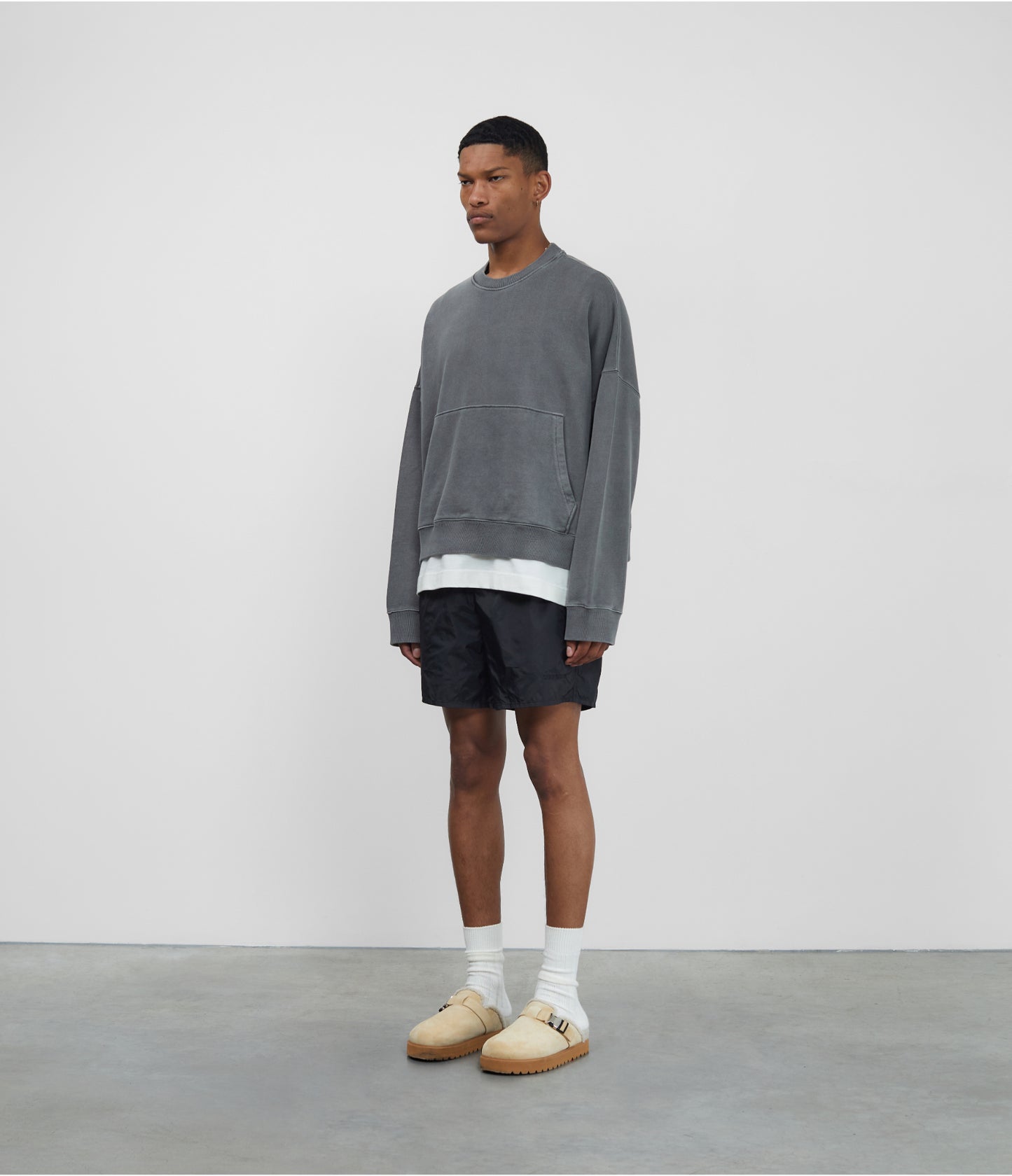 CB CROPPED SWEATSHIRT