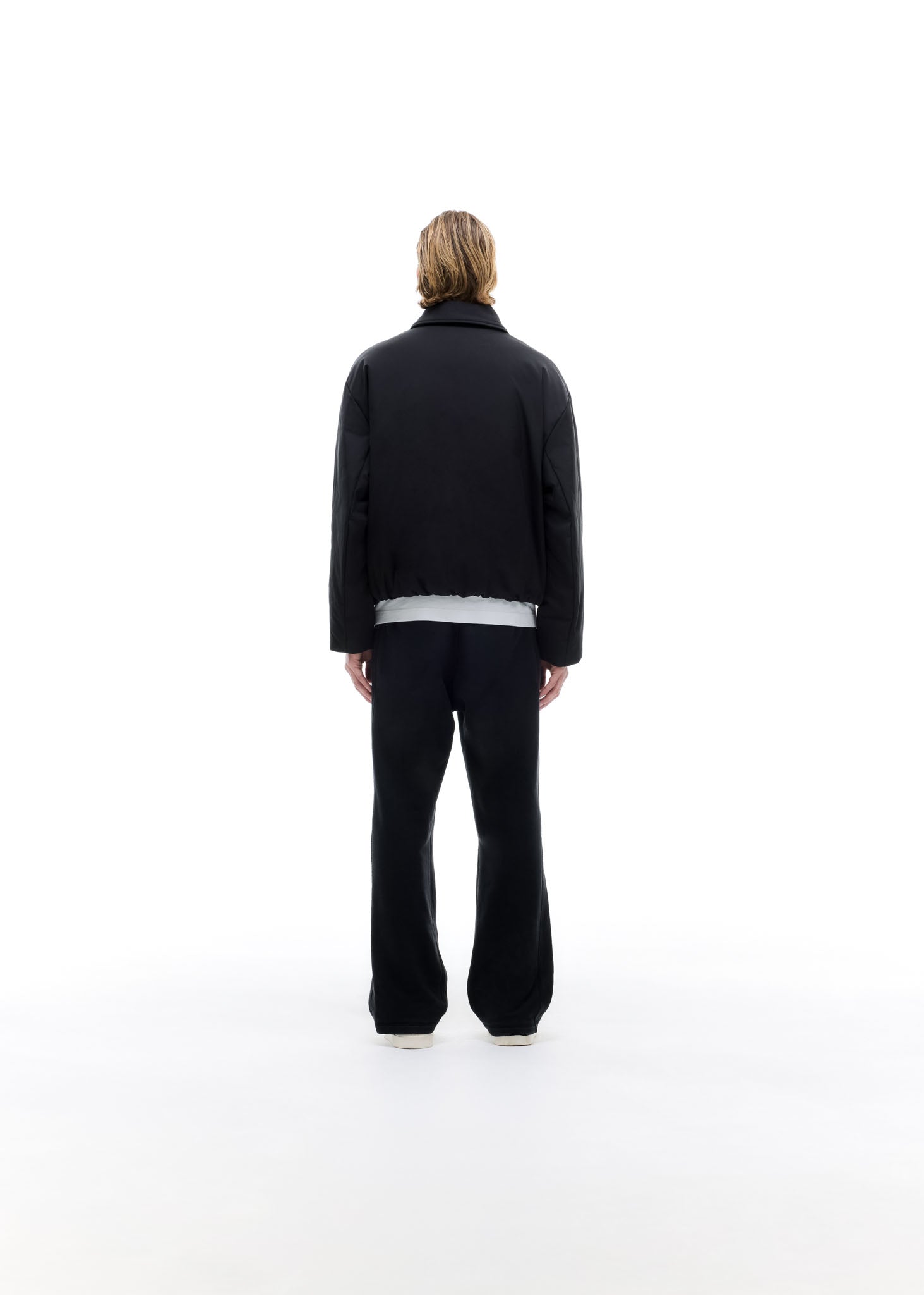 ROUNDED COLLARED DOWN JACKET