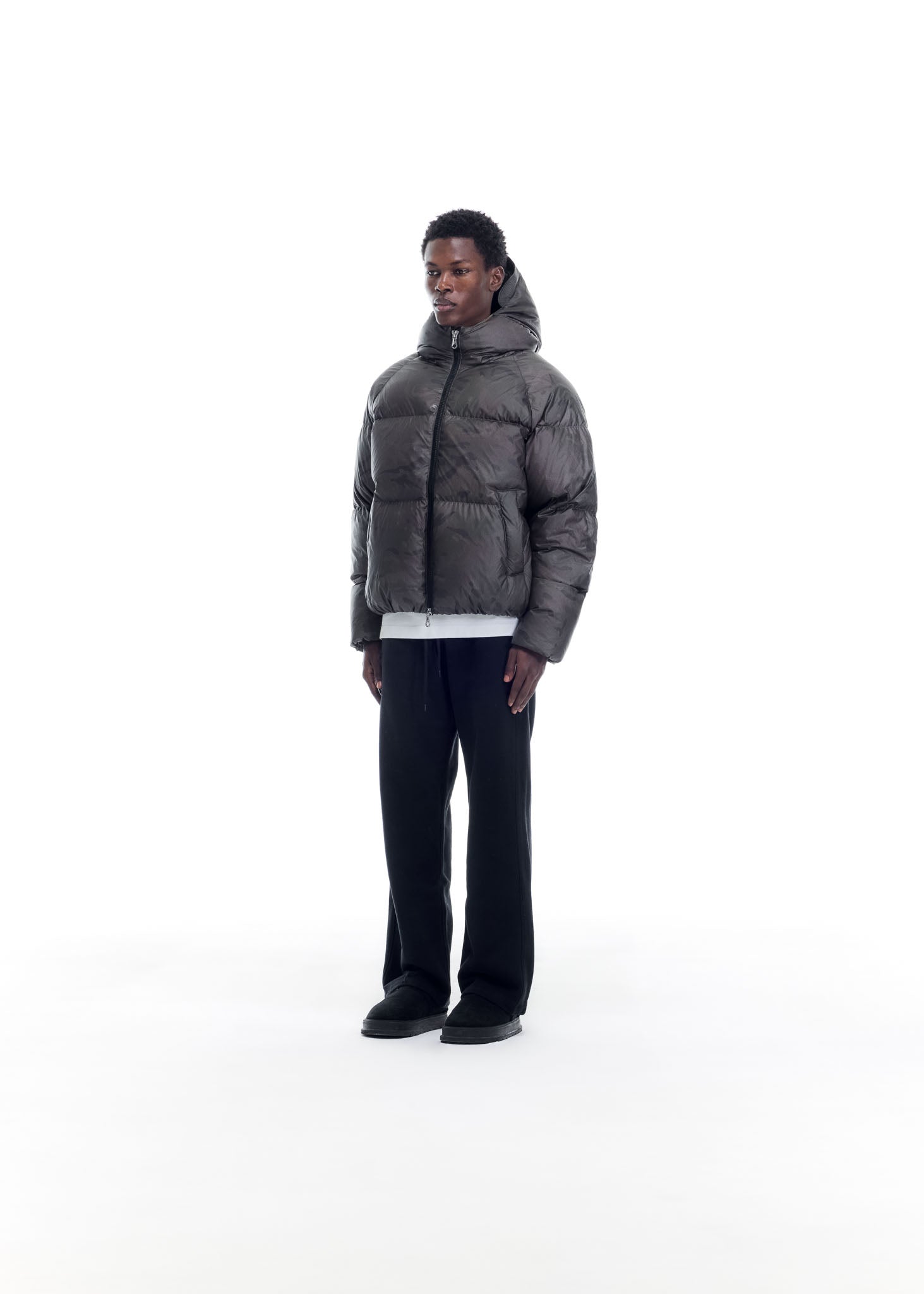 STEALTH HOODED DOWN JACKET