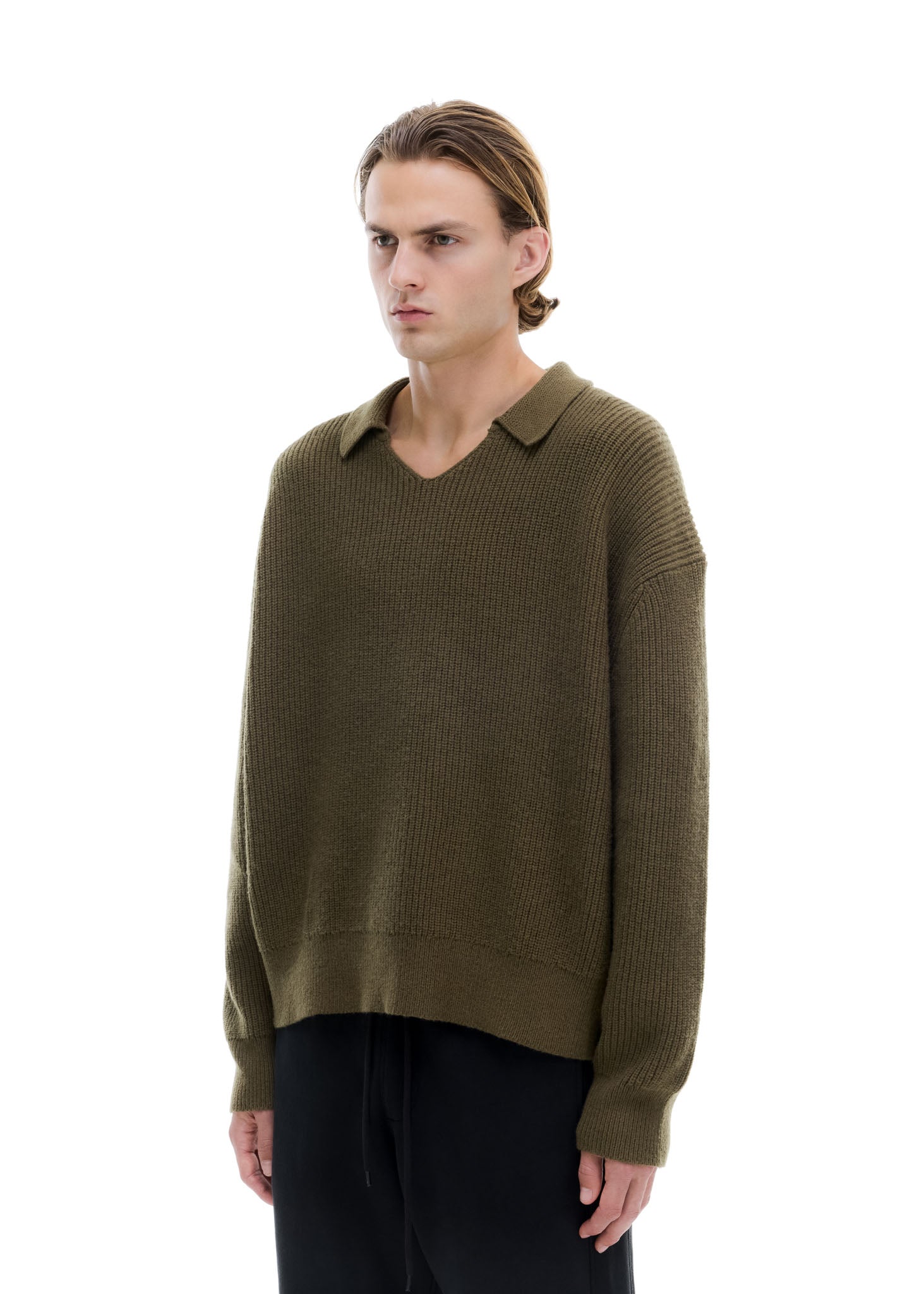 OPEN NECK KNIT POLO