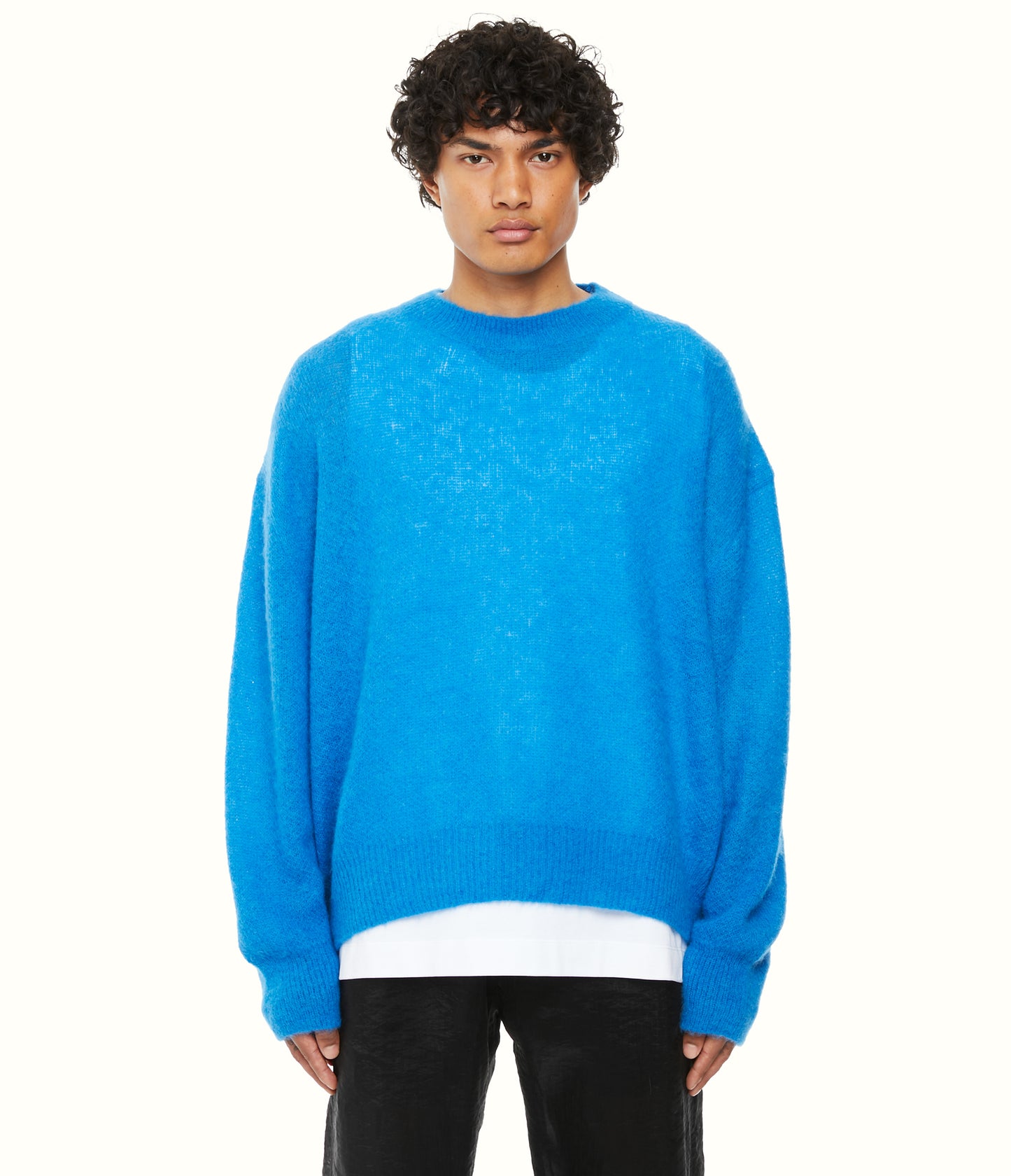 LOOSE KNIT SWEATER