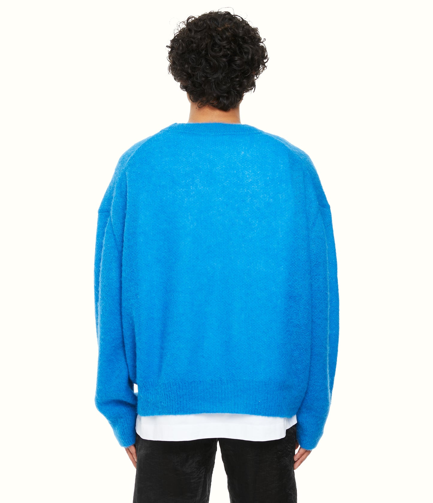 LOOSE KNIT SWEATER