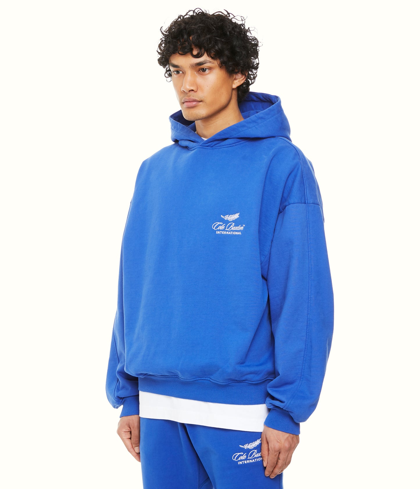 INTERNATIONAL HOODIE