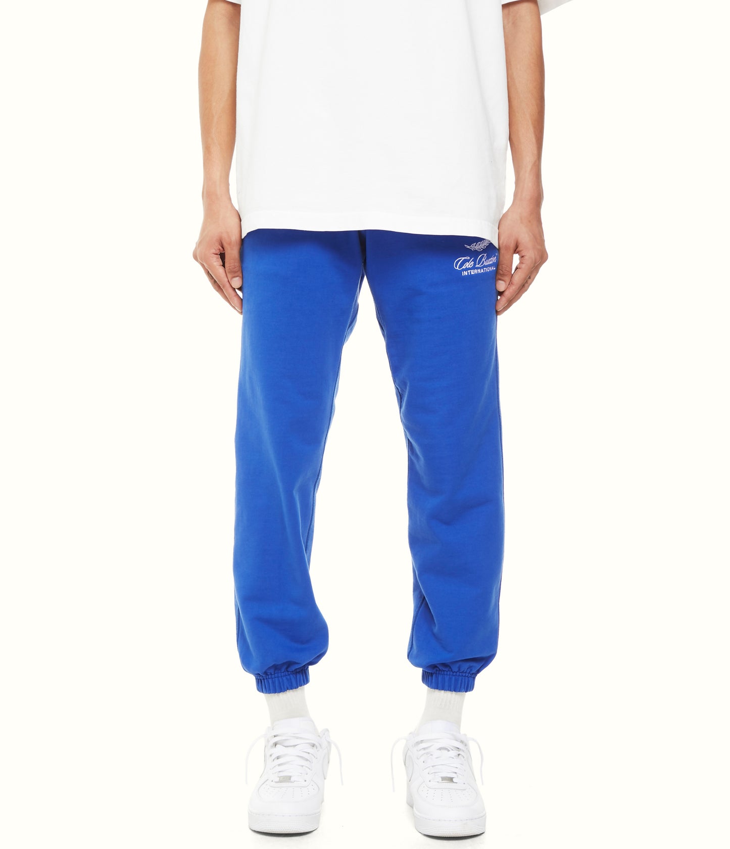 INTERNATIONAL SWEATPANTS