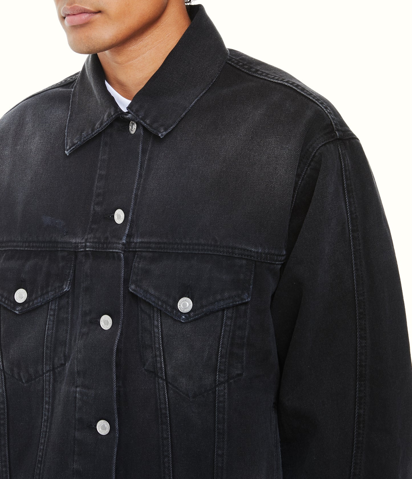 DENIM JACKET