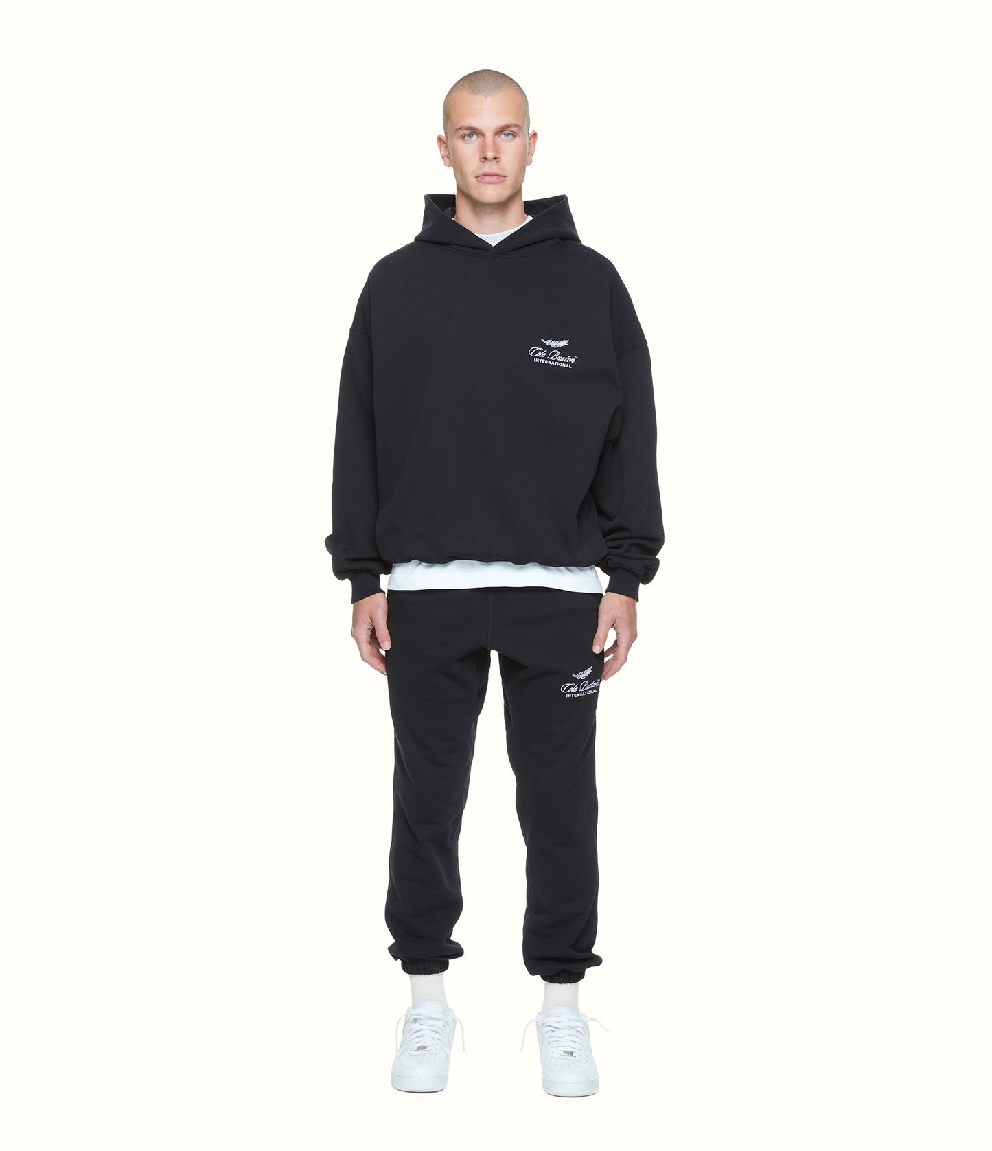 INTERNATIONAL HOODIE
