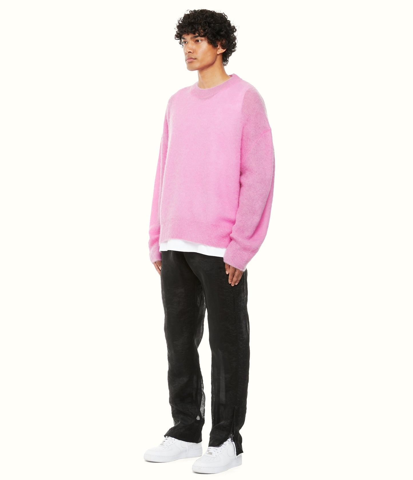 LOOSE KNIT SWEATER