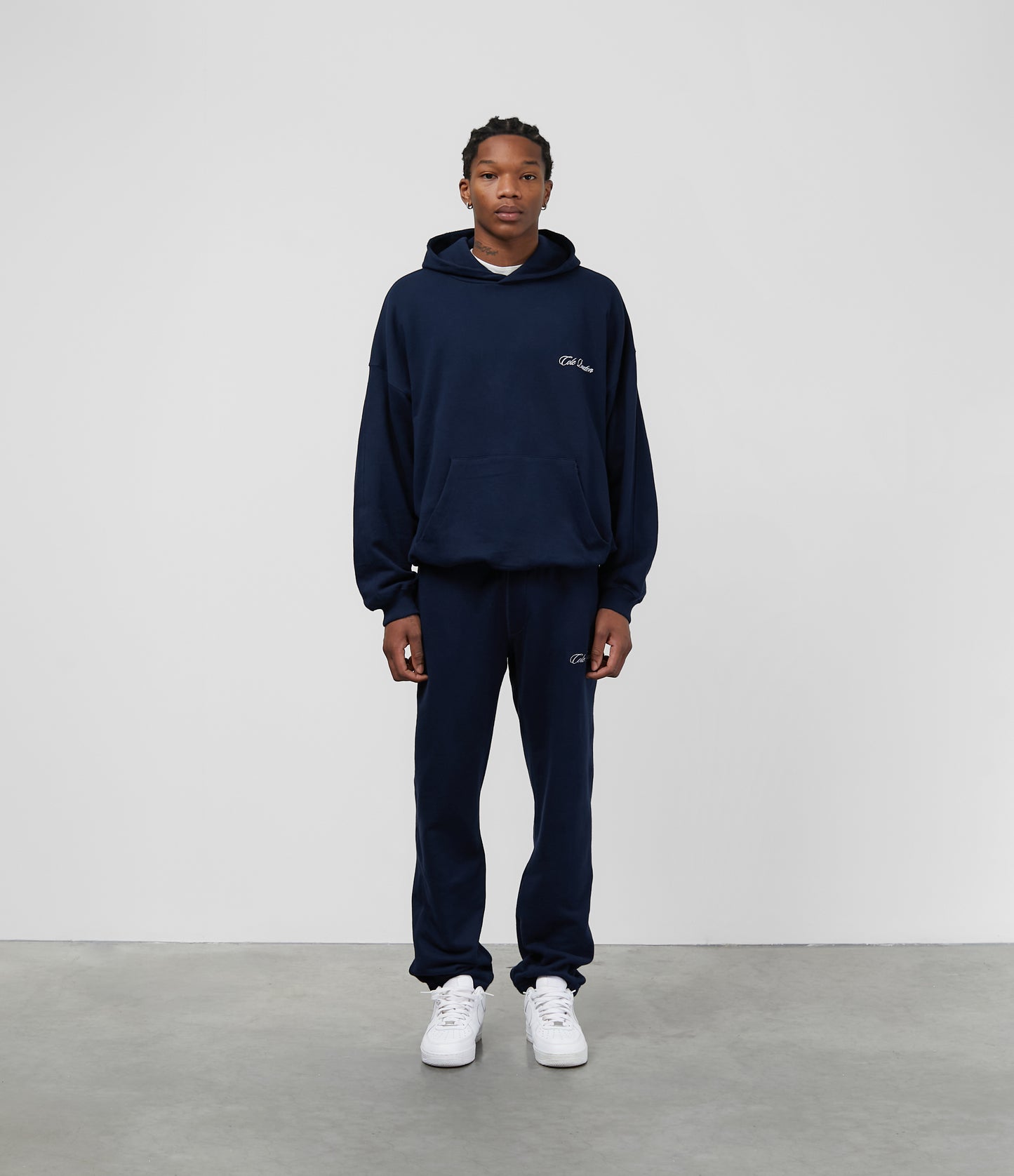 LIGHTWEIGHT HOODIE