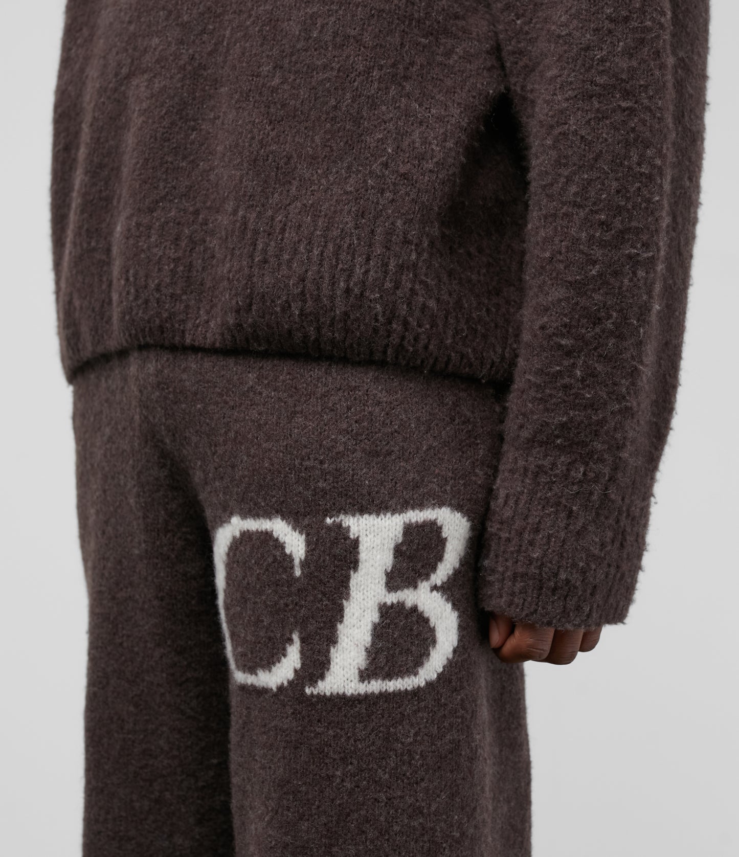 CB LOGO KNIT PANTS