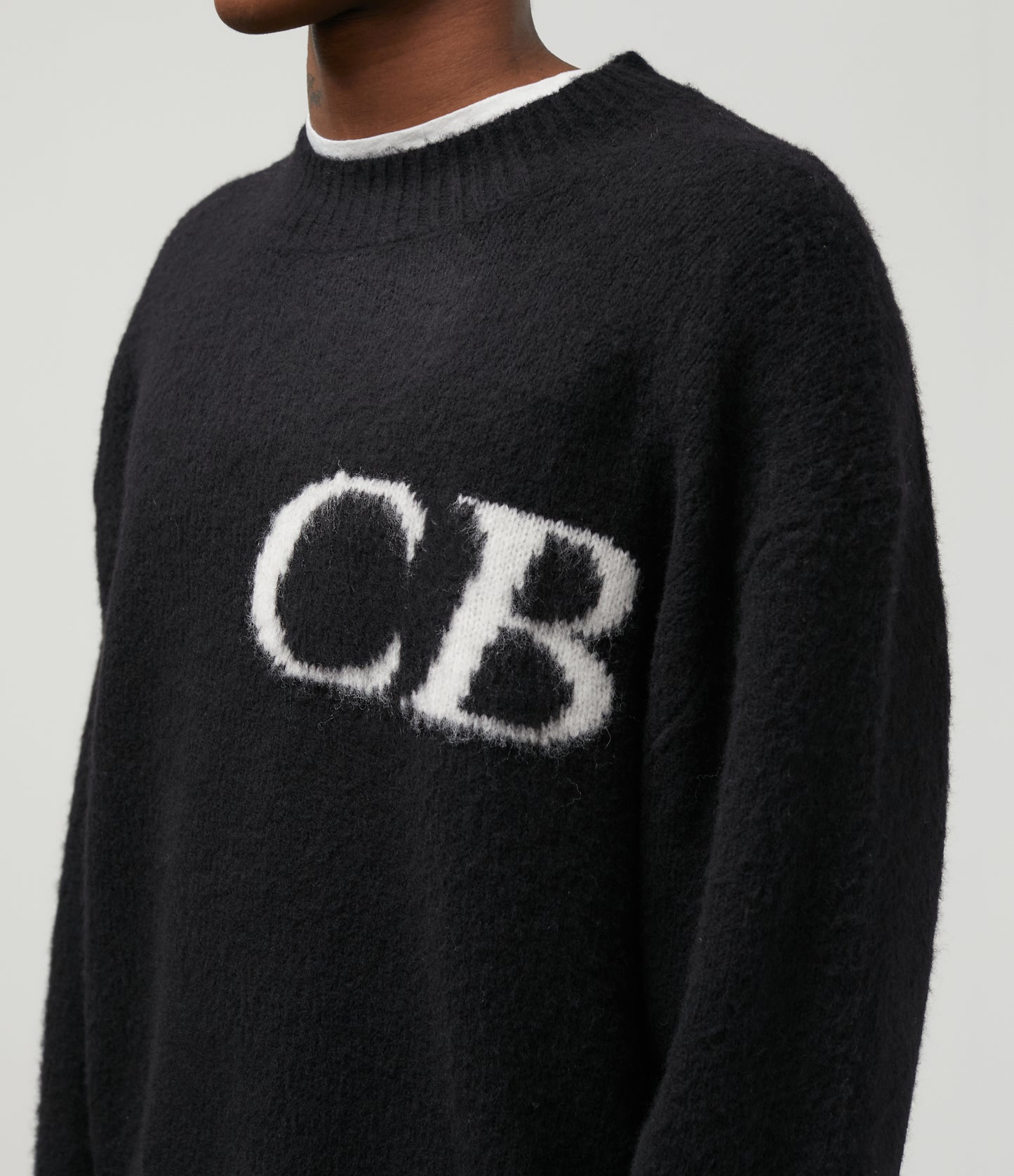 CB LOGO KNIT SWEATER