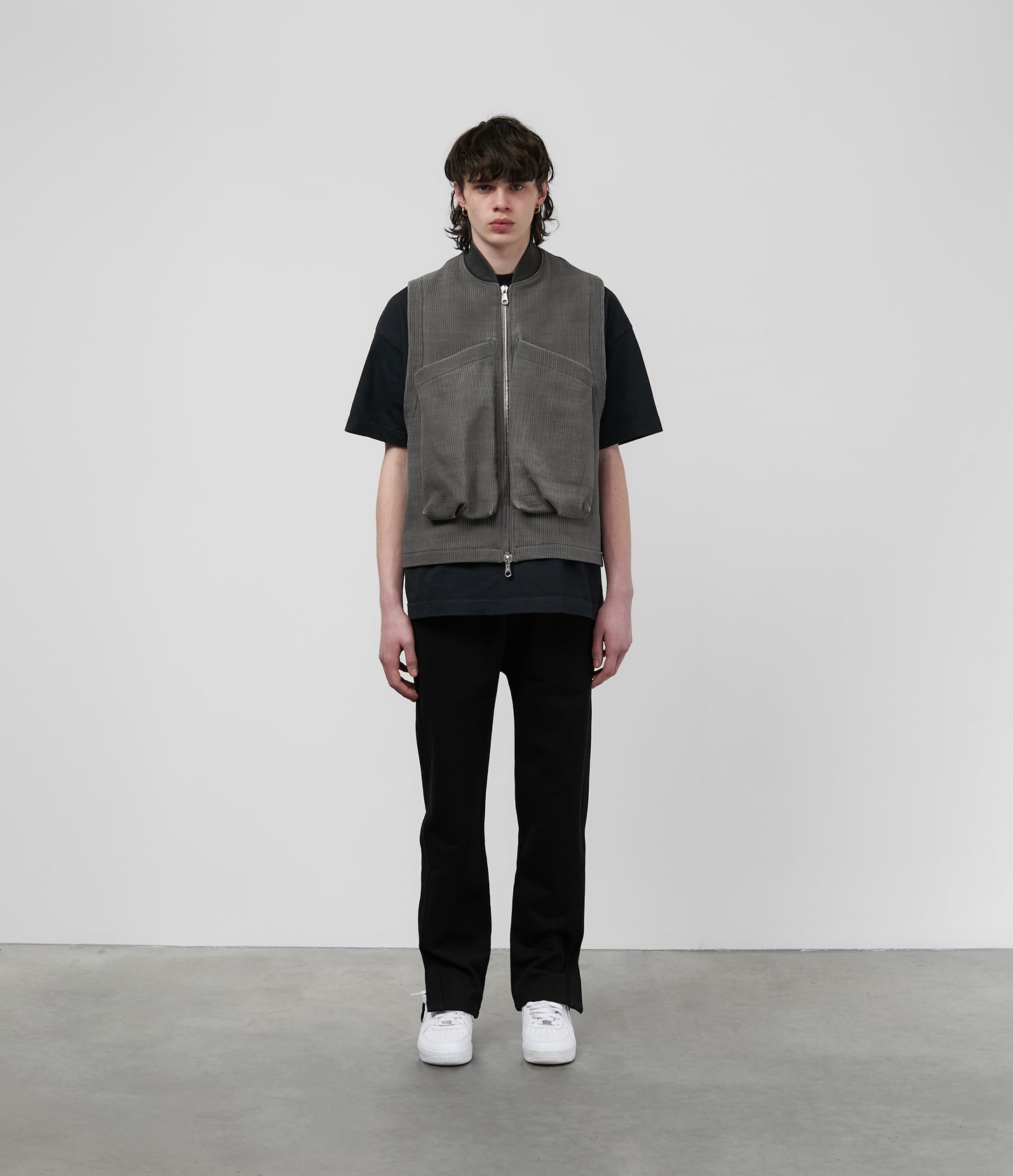 QUILTED NYLON VEST