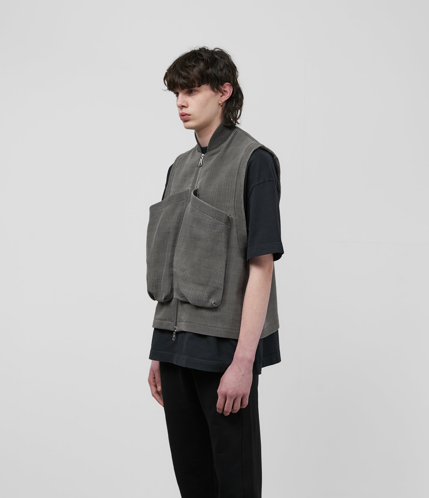 QUILTED NYLON VEST