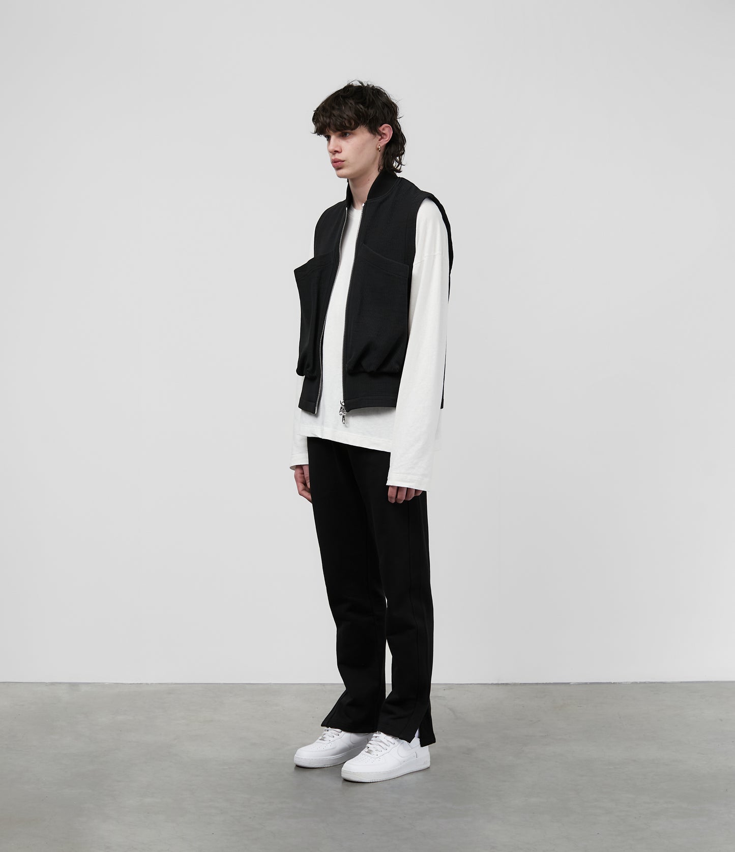 QUILTED NYLON VEST