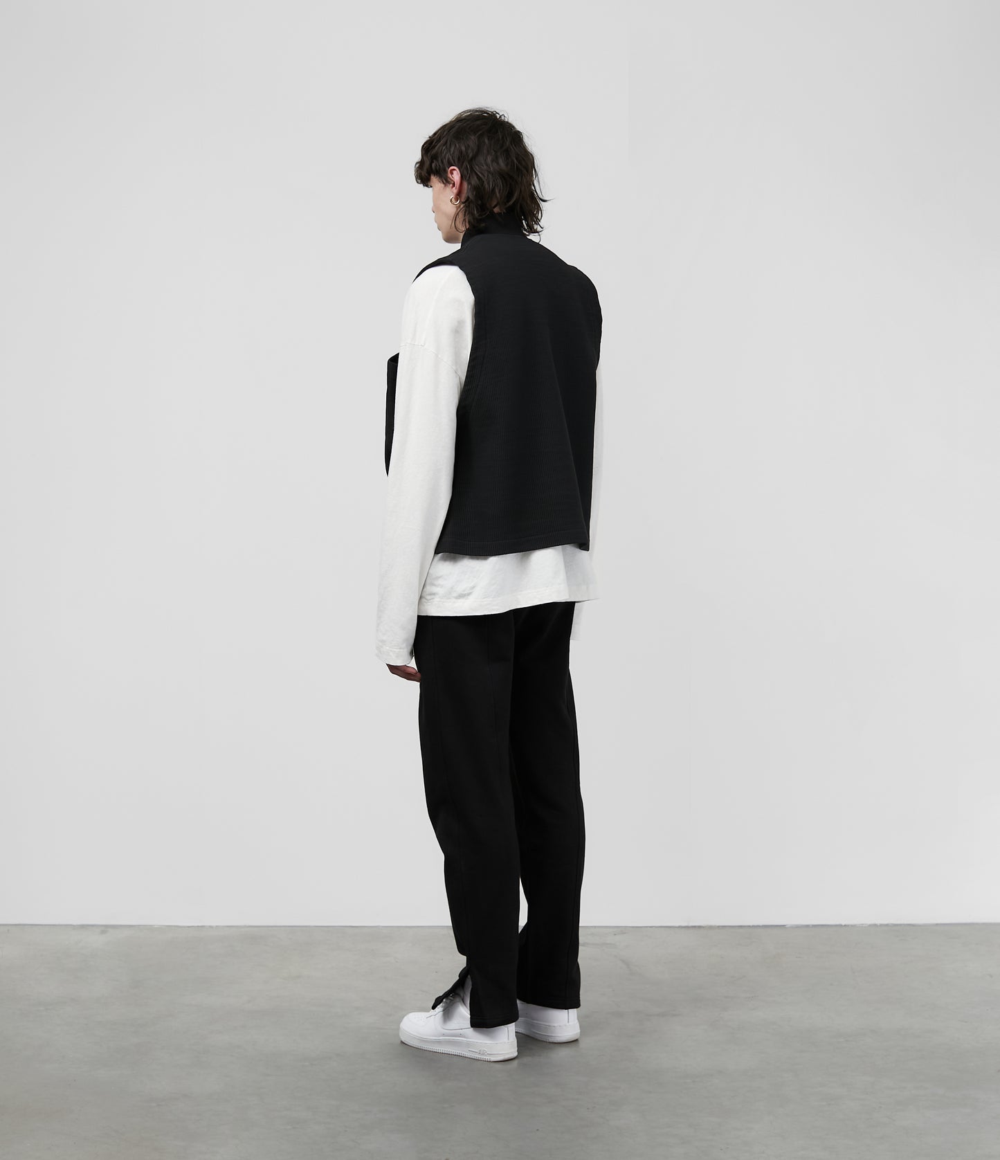 QUILTED NYLON VEST