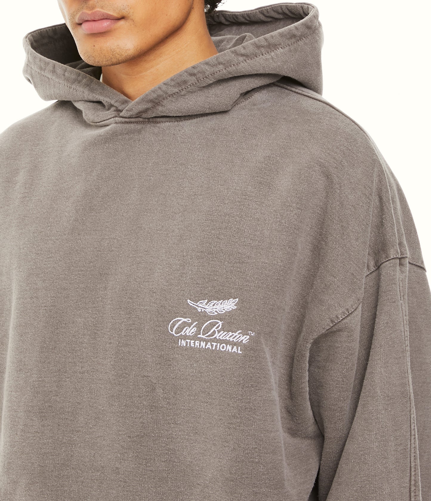 INTERNATIONAL HOODIE