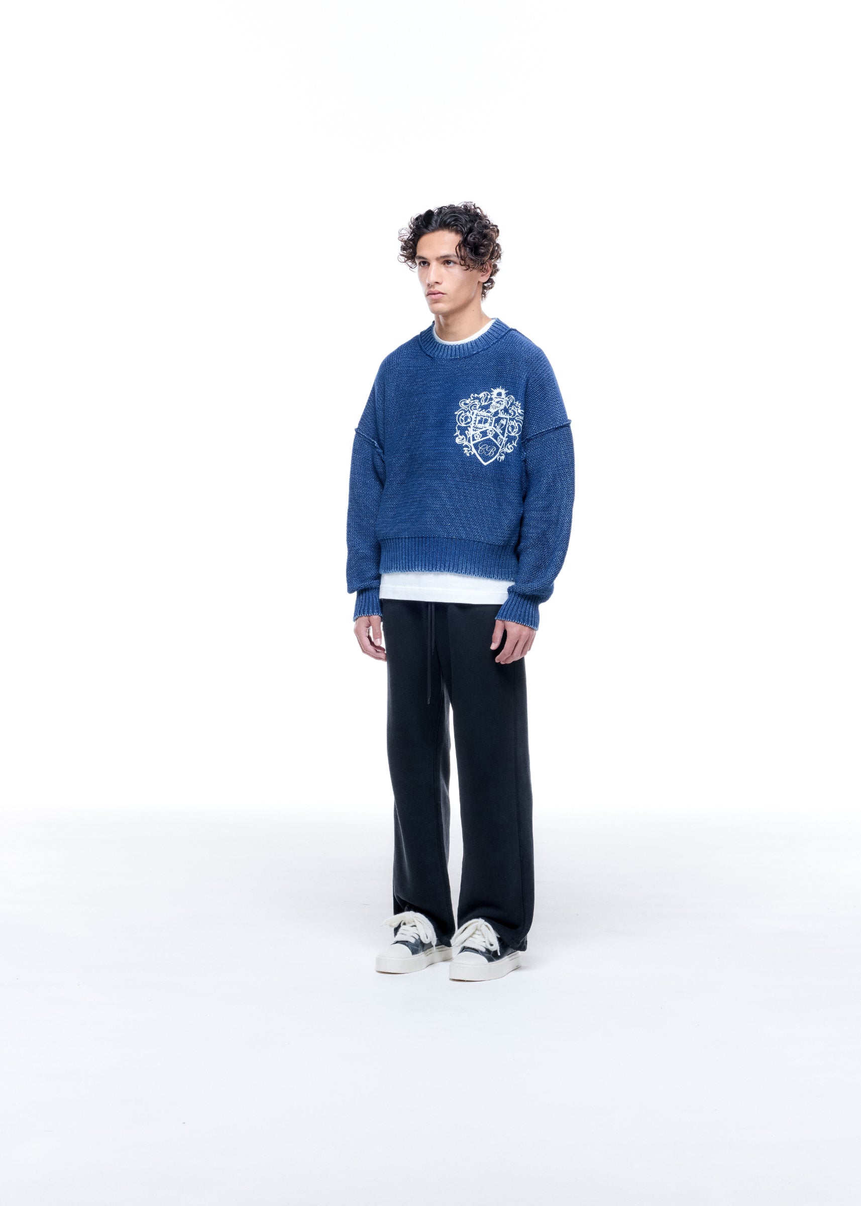 COLLEGIATE CREST KNIT SWEATER