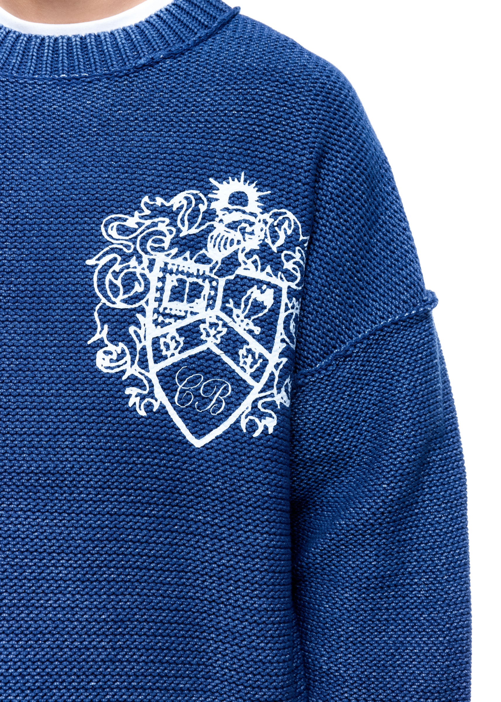 COLLEGIATE CREST KNIT SWEATER