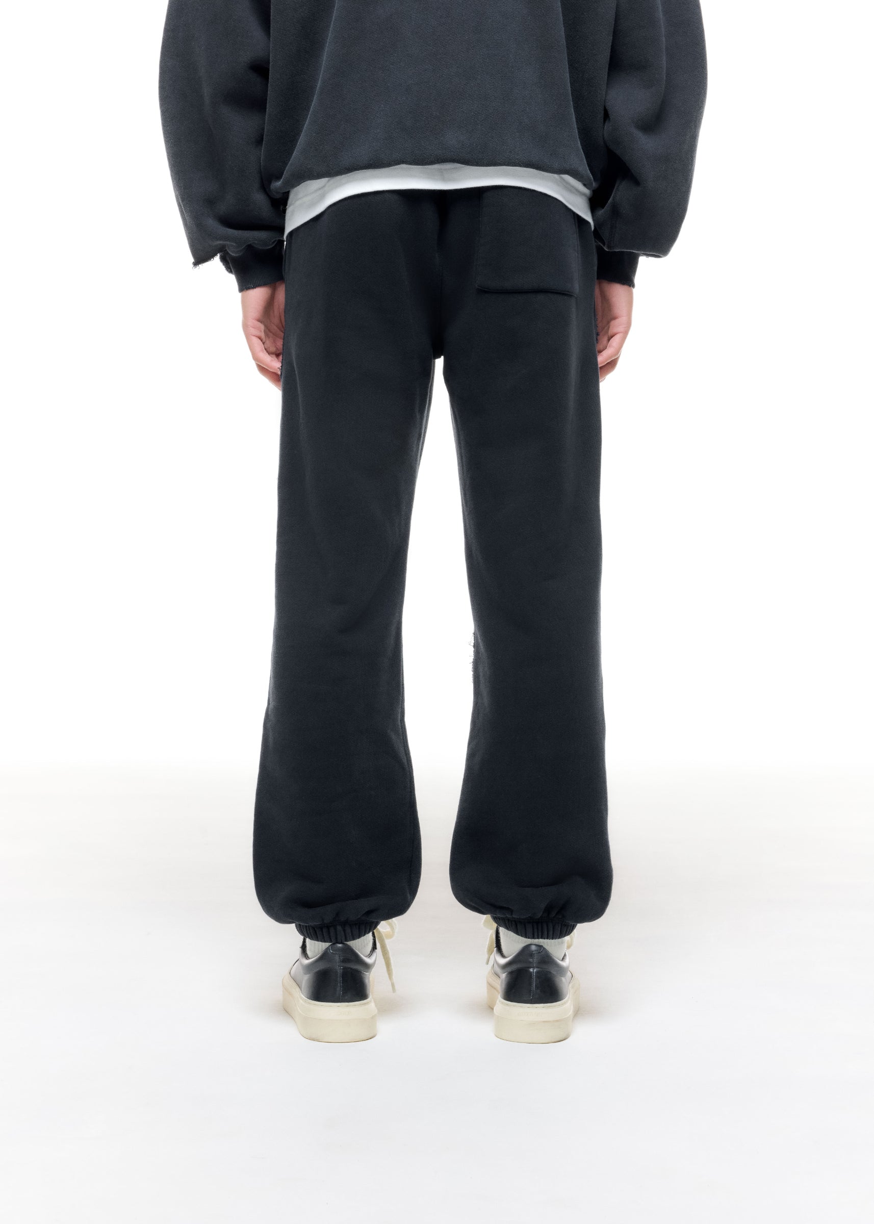 1992 DISTRESSED SWEATPANTS