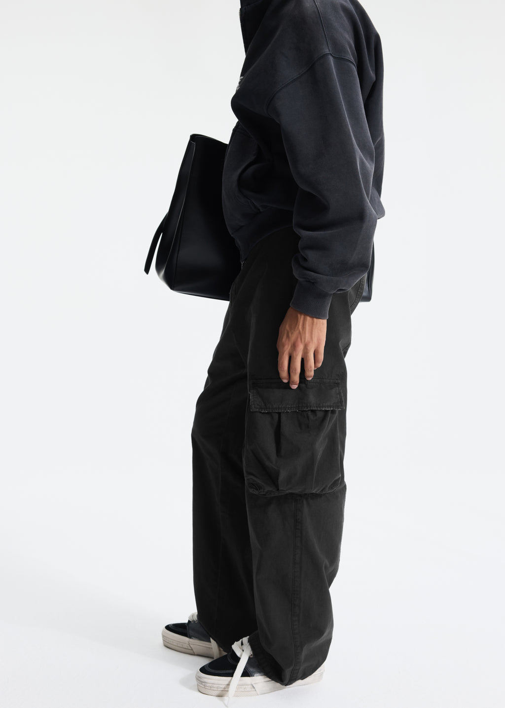 RIPSTOP CARGO TROUSERS