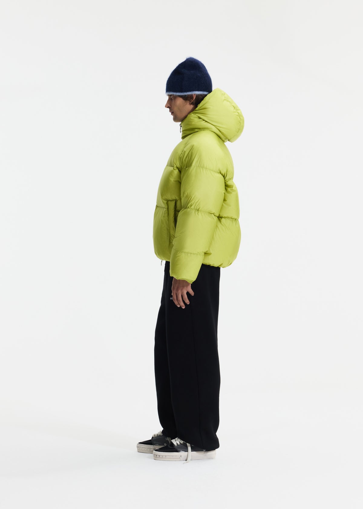 TRANSLUCENT HOODED DOWN JACKET
