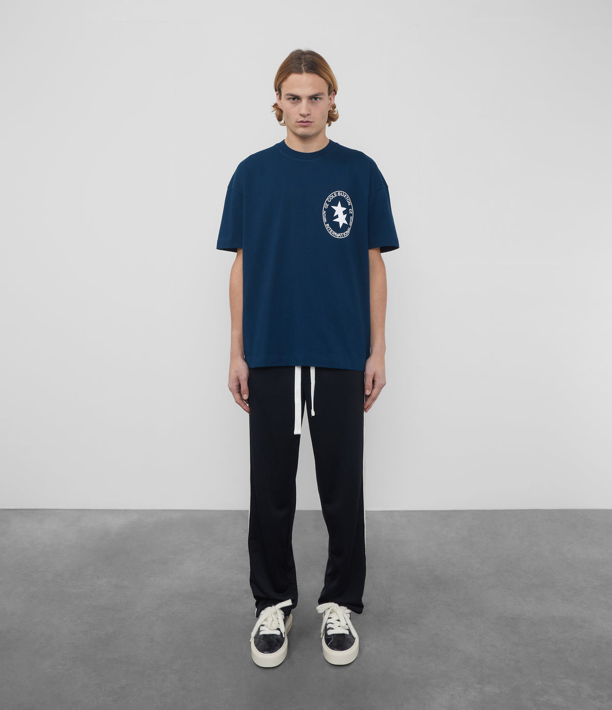 Cole Buxton | International Crest T-Shirt | Mens | Cotton | Navy Blue