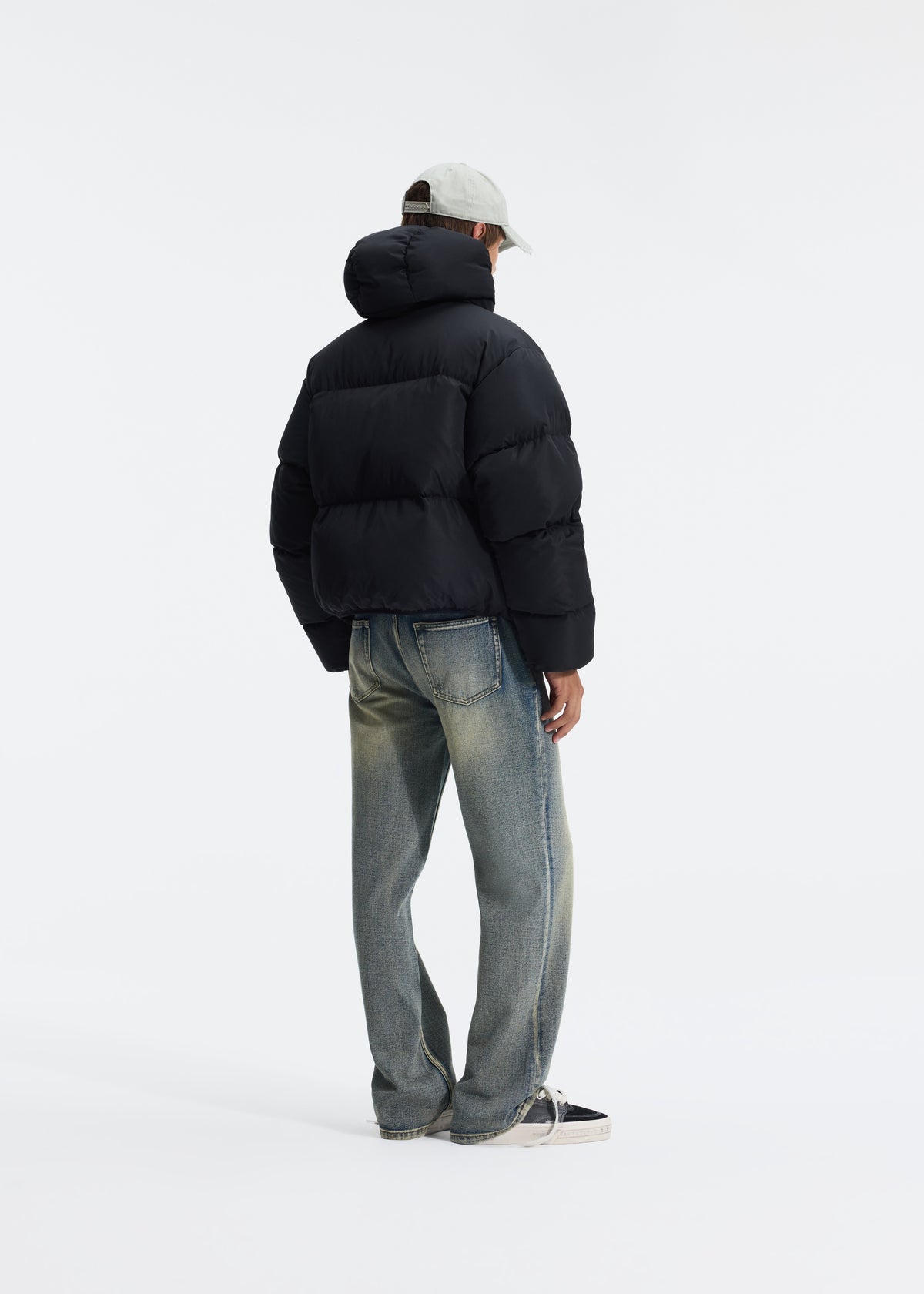 HIKING DOWN JACKET