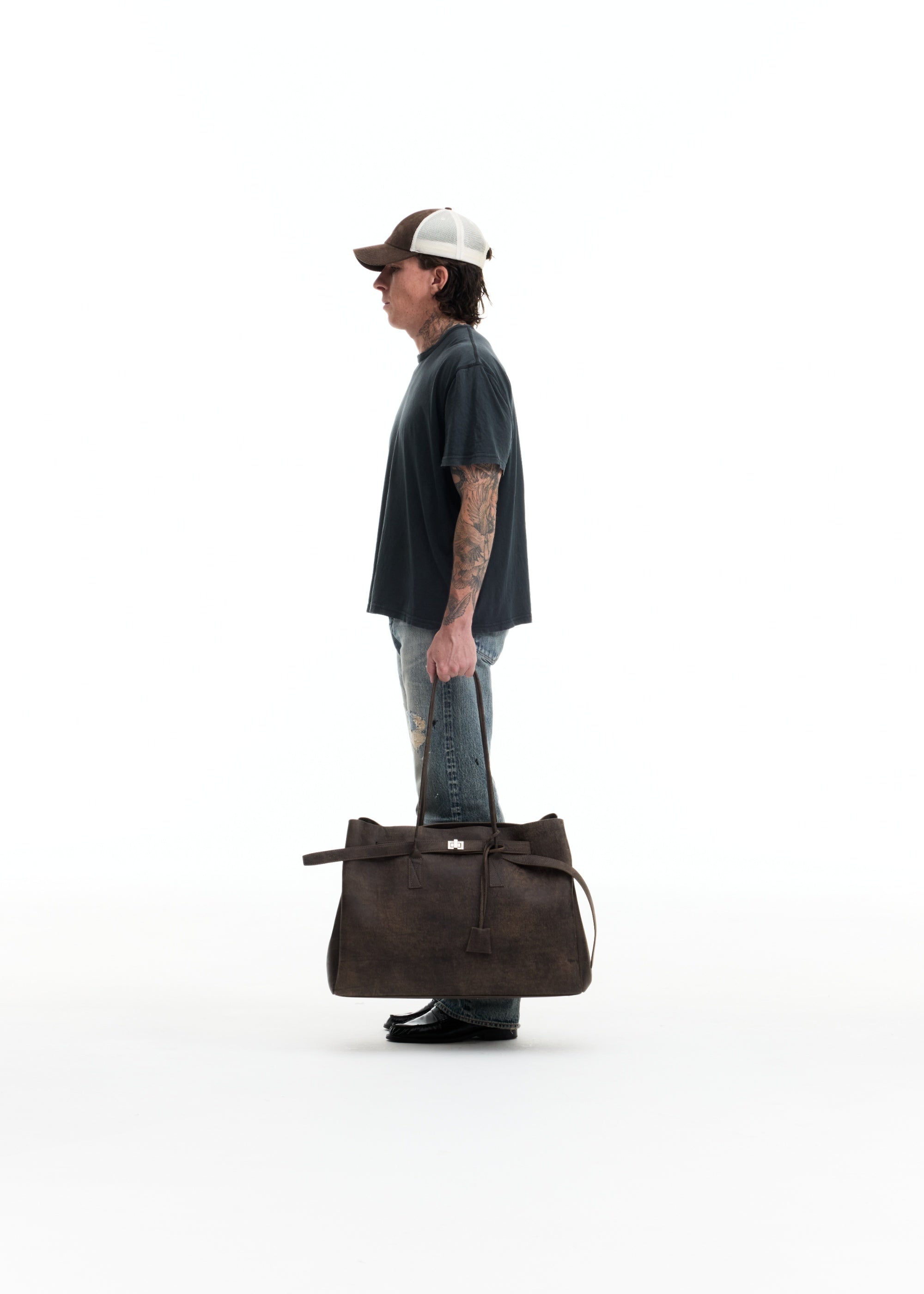 DISTRESSED LEATHER HOLDALL TOTE