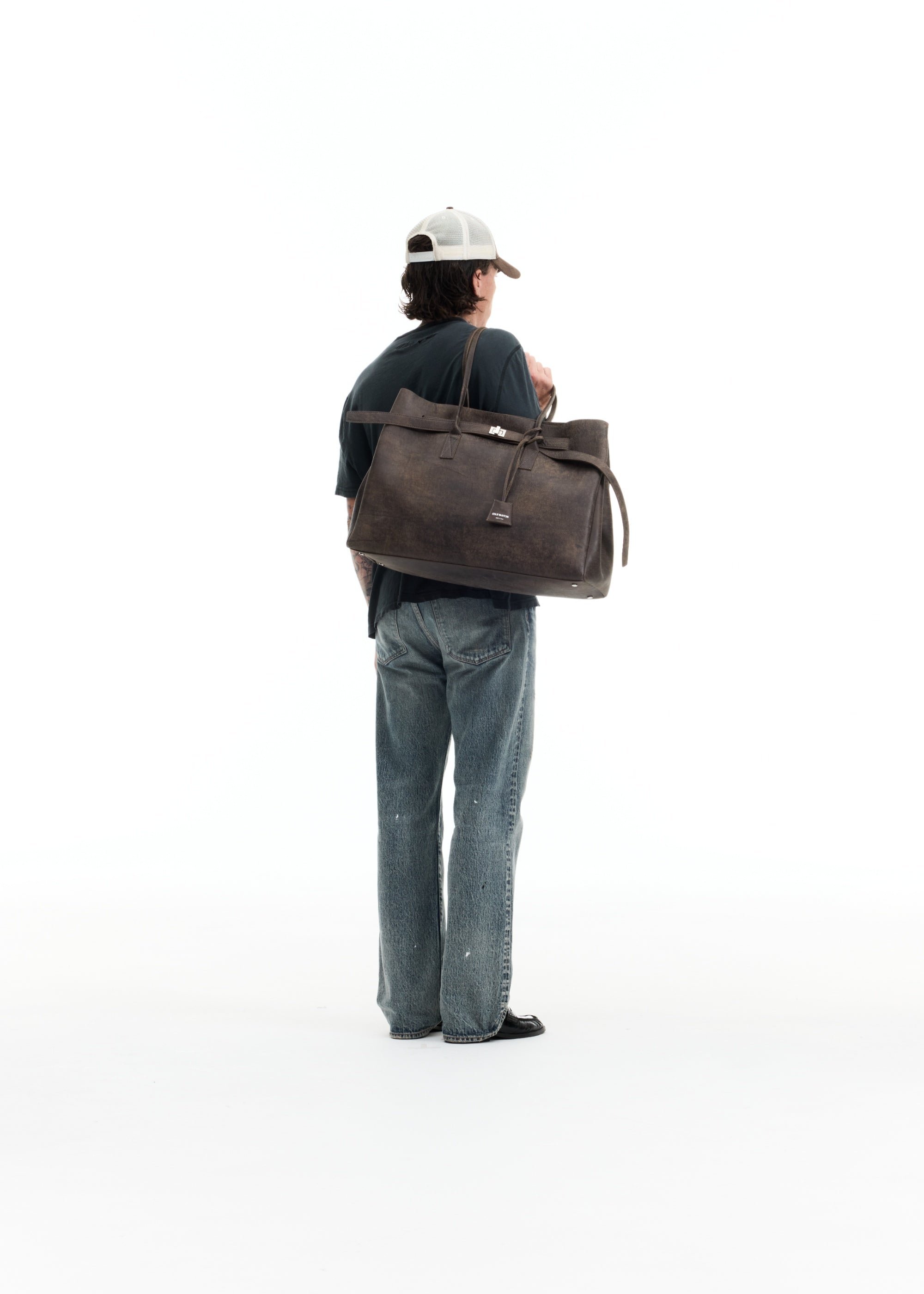 DISTRESSED LEATHER HOLDALL TOTE