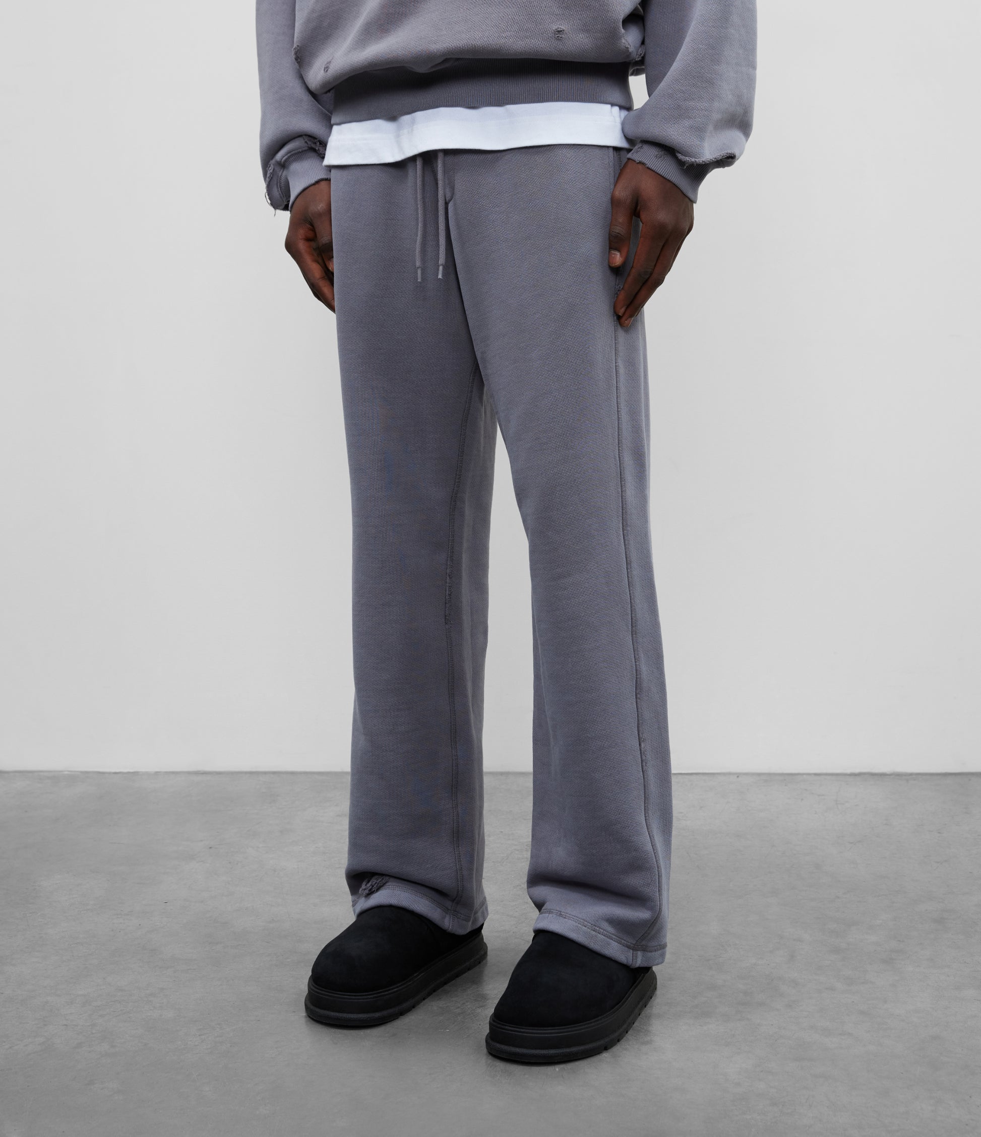 Cole Buxton | Pocket Fade Sweatpants | Mens | Grey