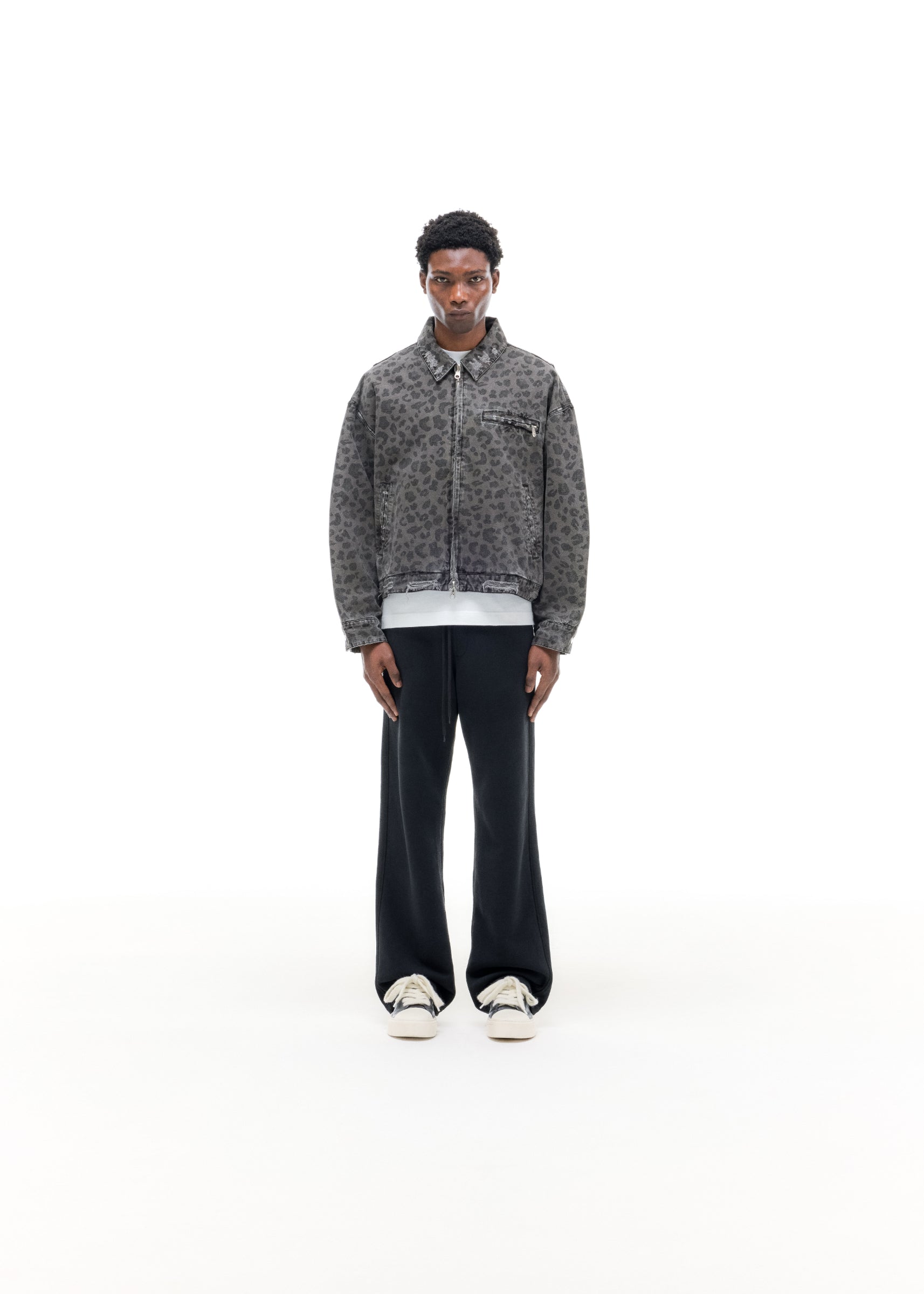 LEOPARD DISTRESSED TRUCKER JACKET