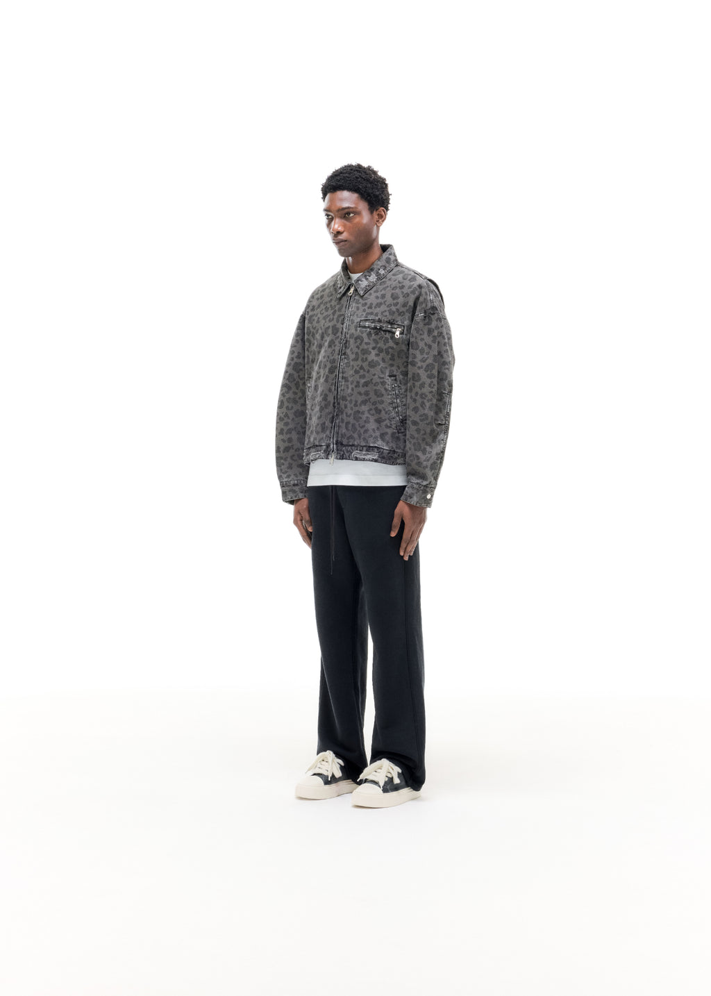 LEOPARD DISTRESSED TRUCKER JACKET