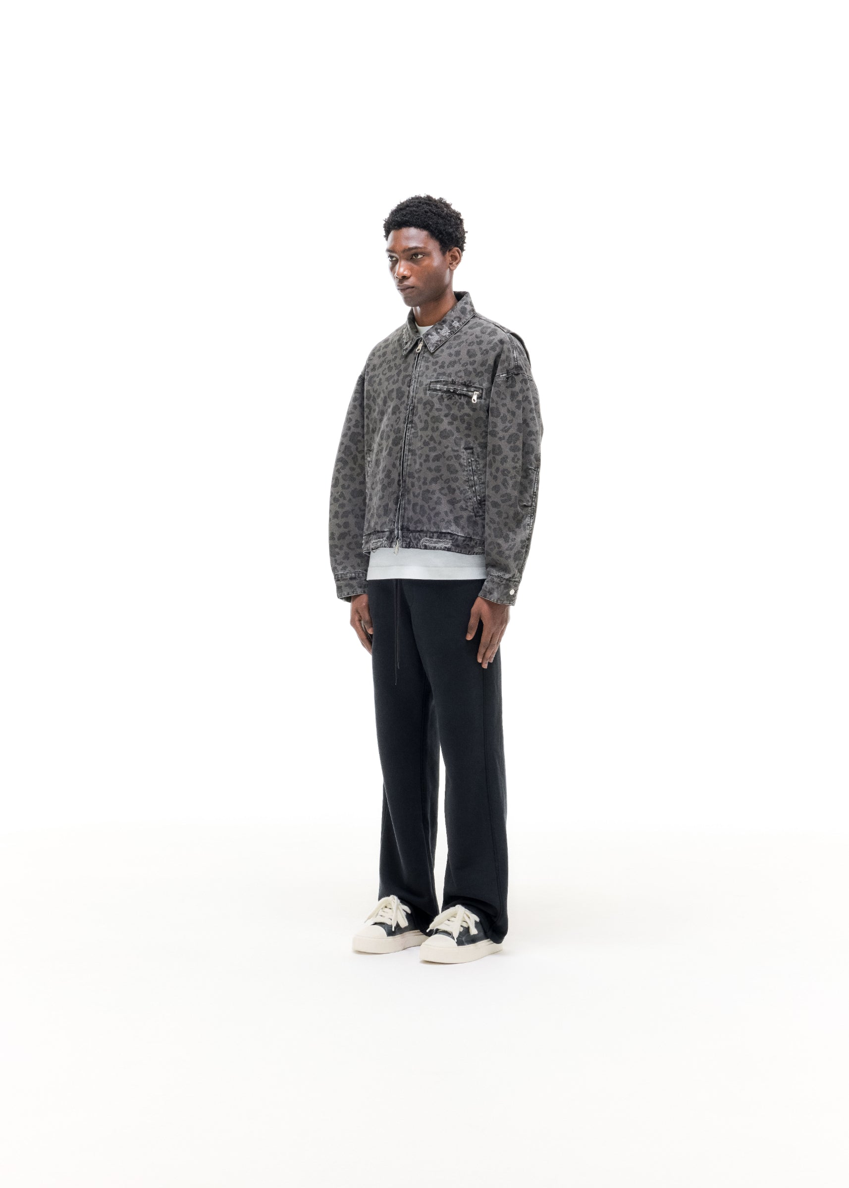 LEOPARD DISTRESSED TRUCKER JACKET